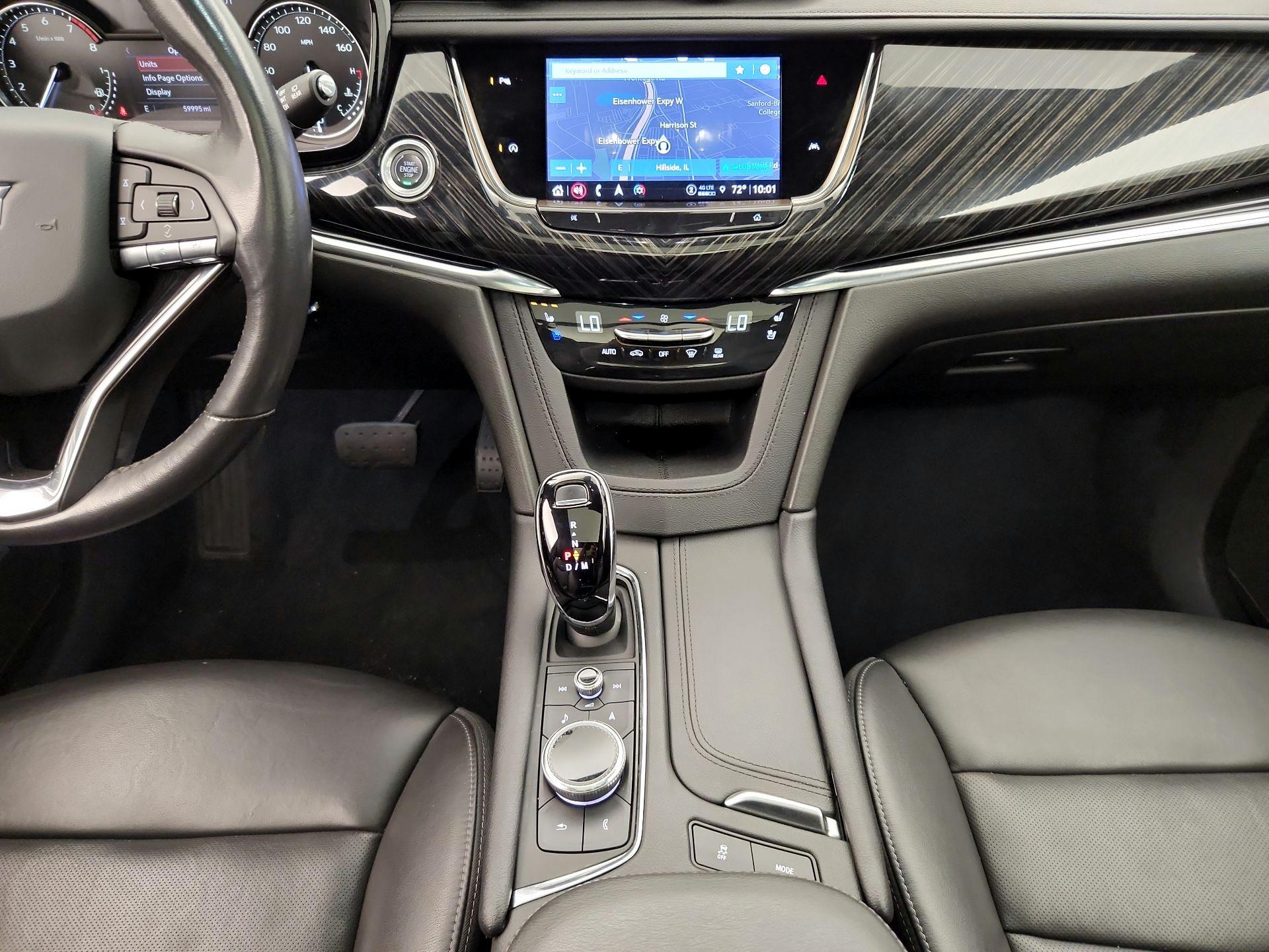 Thumbnail: 2023 Cadillac XT6 - 18
