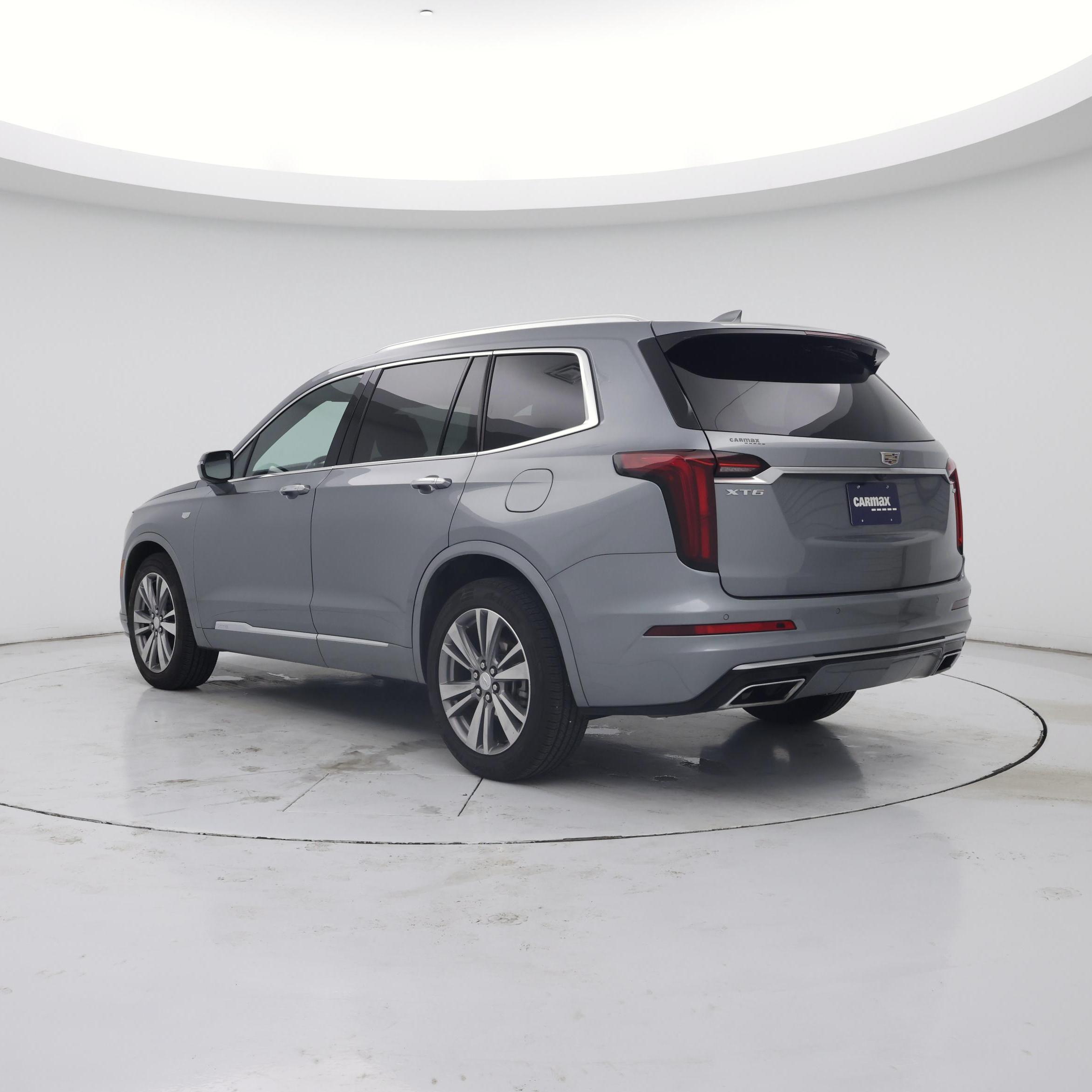 Thumbnail: 2023 Cadillac XT6 - 2