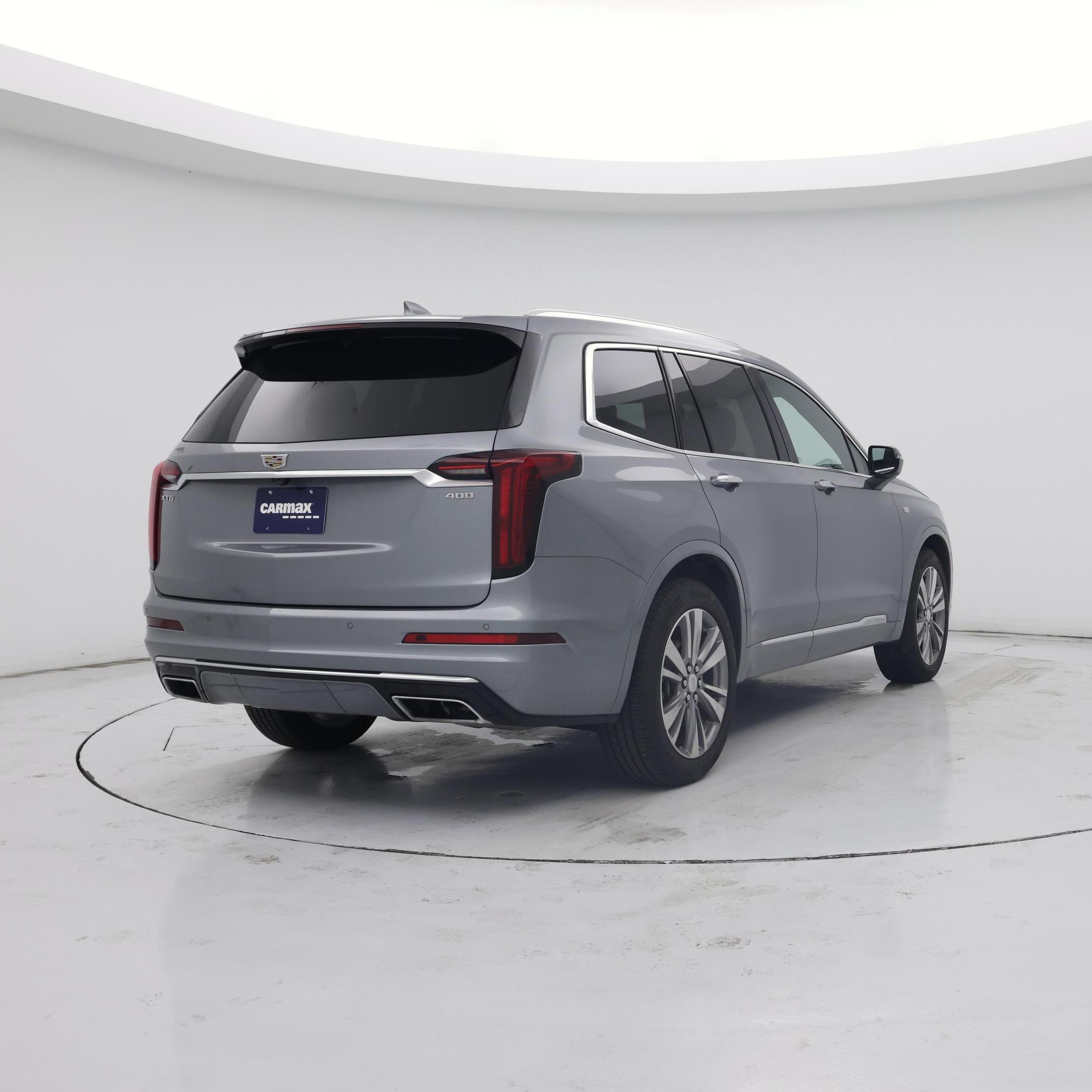 Thumbnail: 2023 Cadillac XT6 - 8