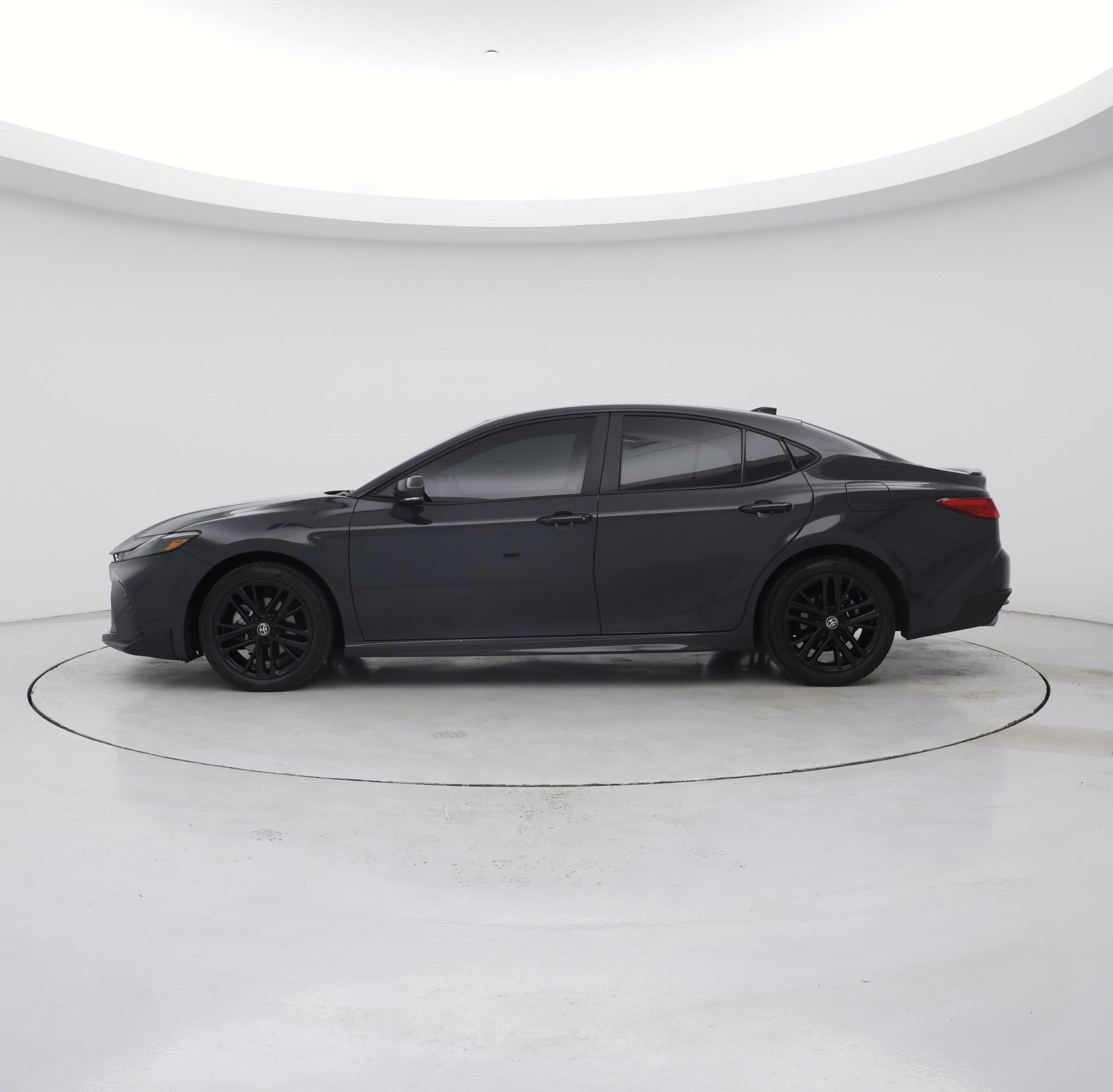 Thumbnail: 2025 Toyota Camry - 3