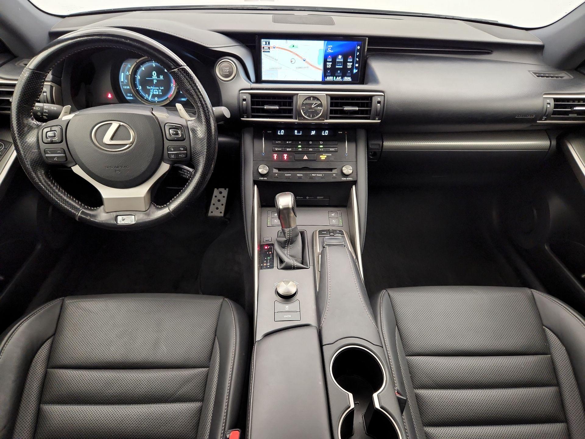 Thumbnail: 2017 Lexus IS - 9