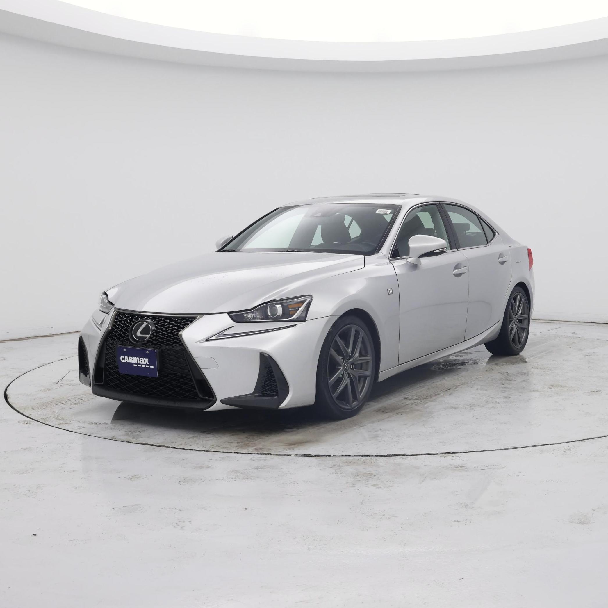 Thumbnail: 2017 Lexus IS - 4