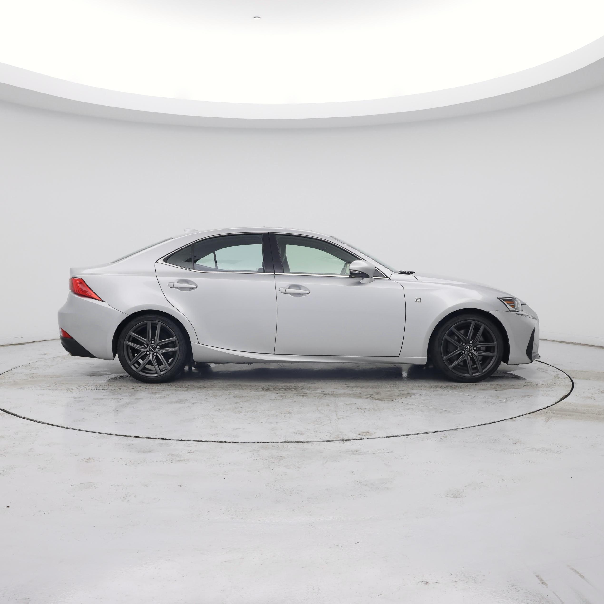 Thumbnail: 2017 Lexus IS - 7