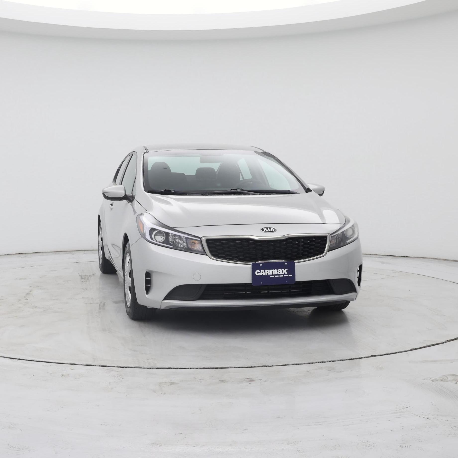 Thumbnail: 2017 Kia Forte - 5