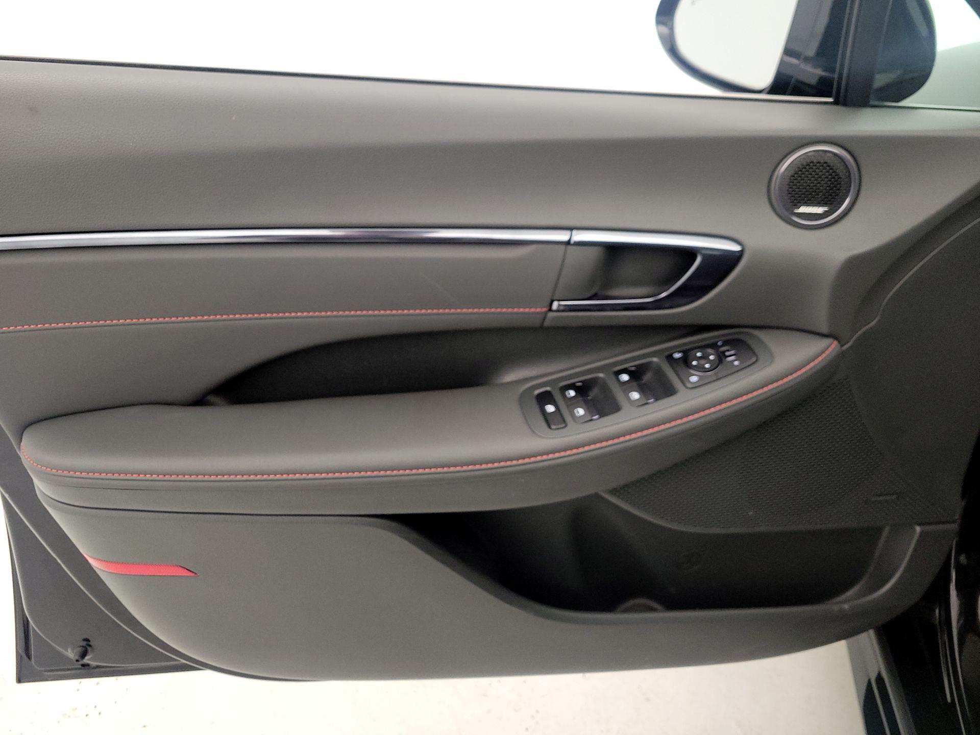 Thumbnail: 2023 Hyundai Sonata - 12