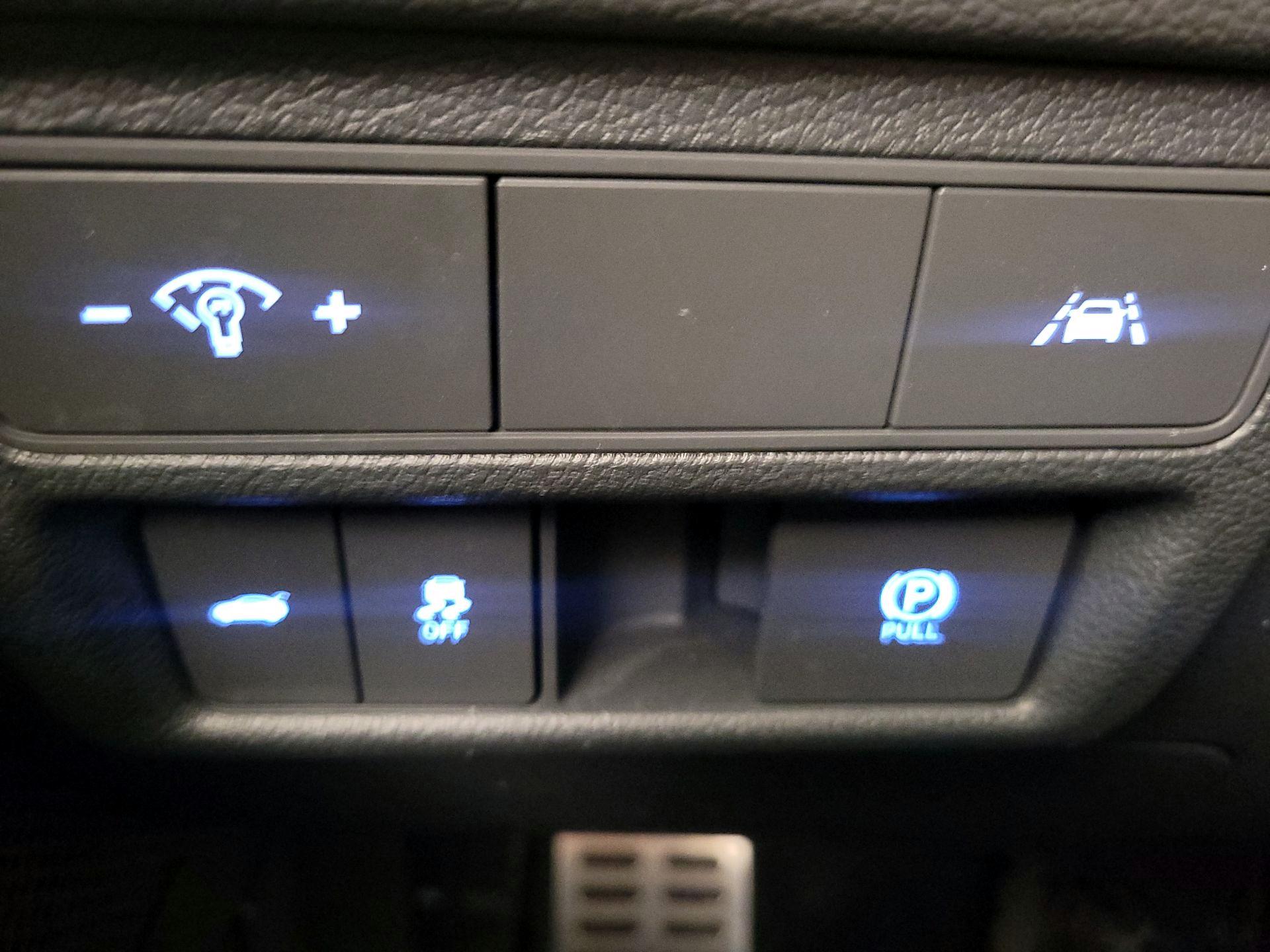 Thumbnail: 2023 Hyundai Sonata - 13
