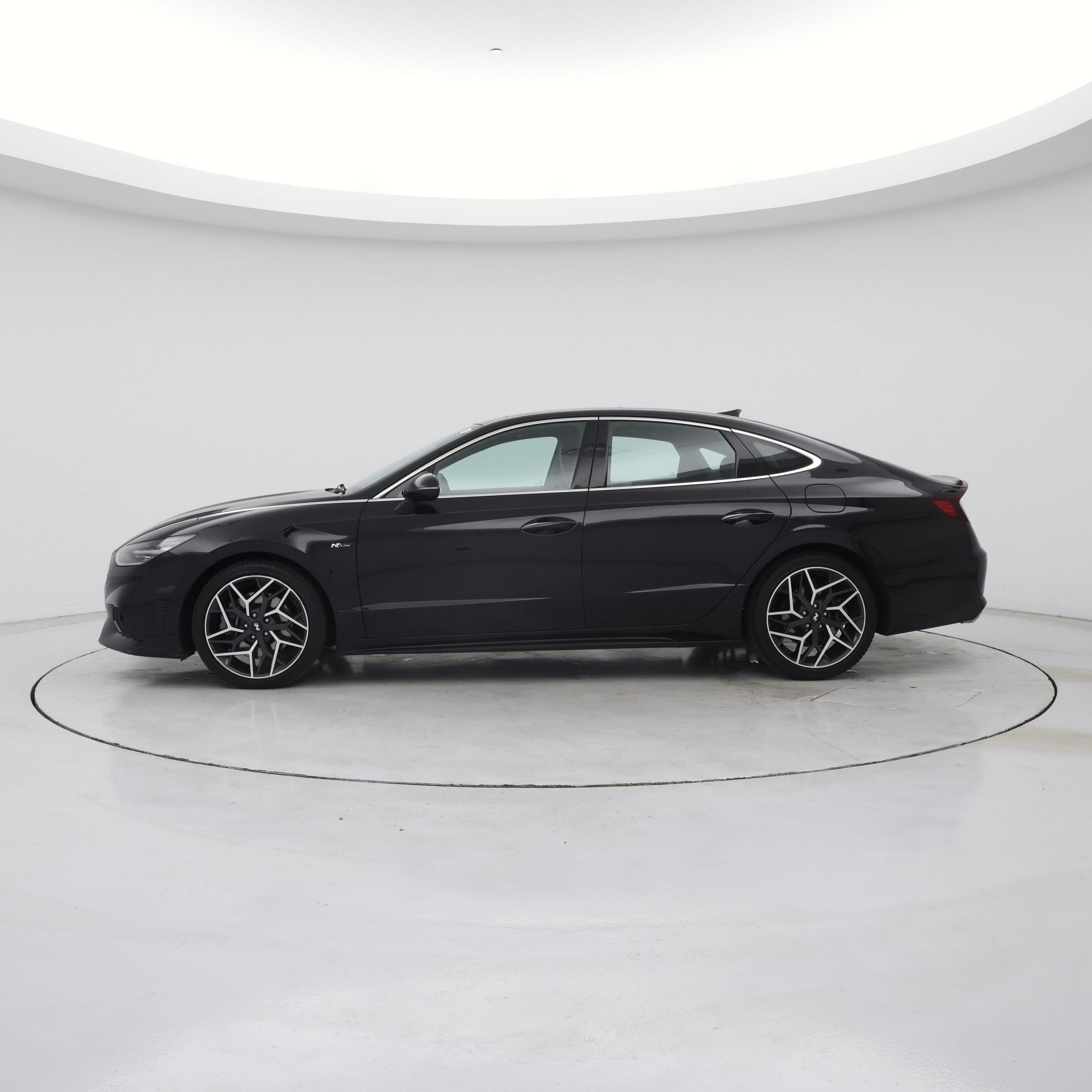 Thumbnail: 2023 Hyundai Sonata - 3