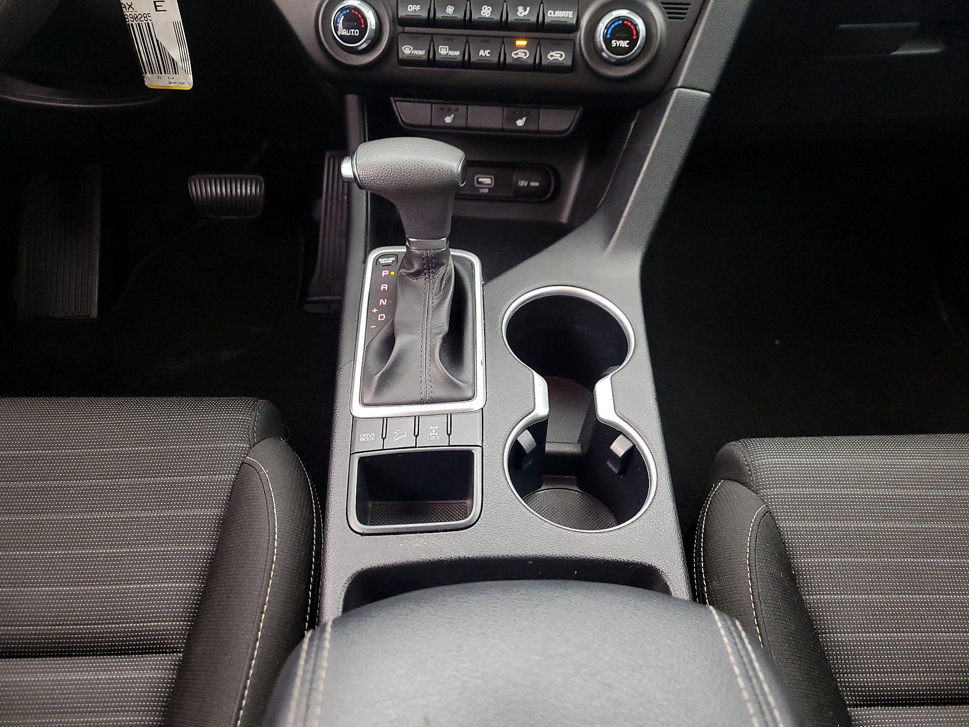 Thumbnail: 2021 Kia Sportage - 17