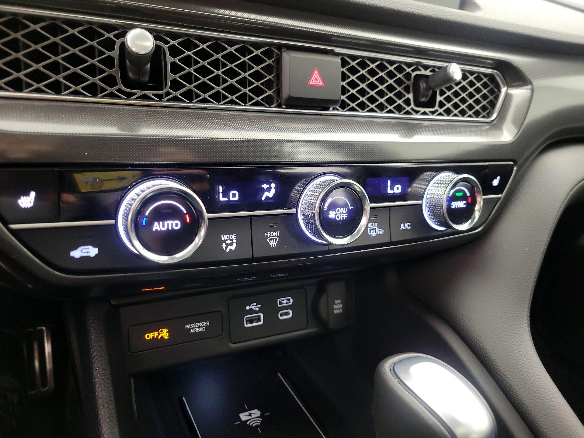 Thumbnail: 2025 Acura Integra - 16