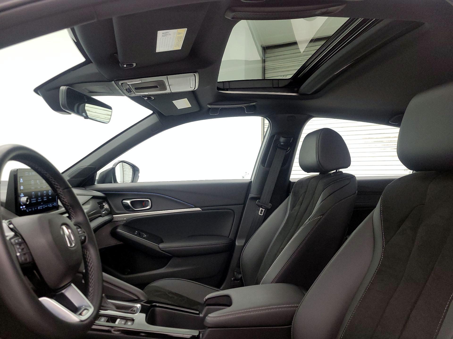 Thumbnail: 2025 Acura Integra - 19