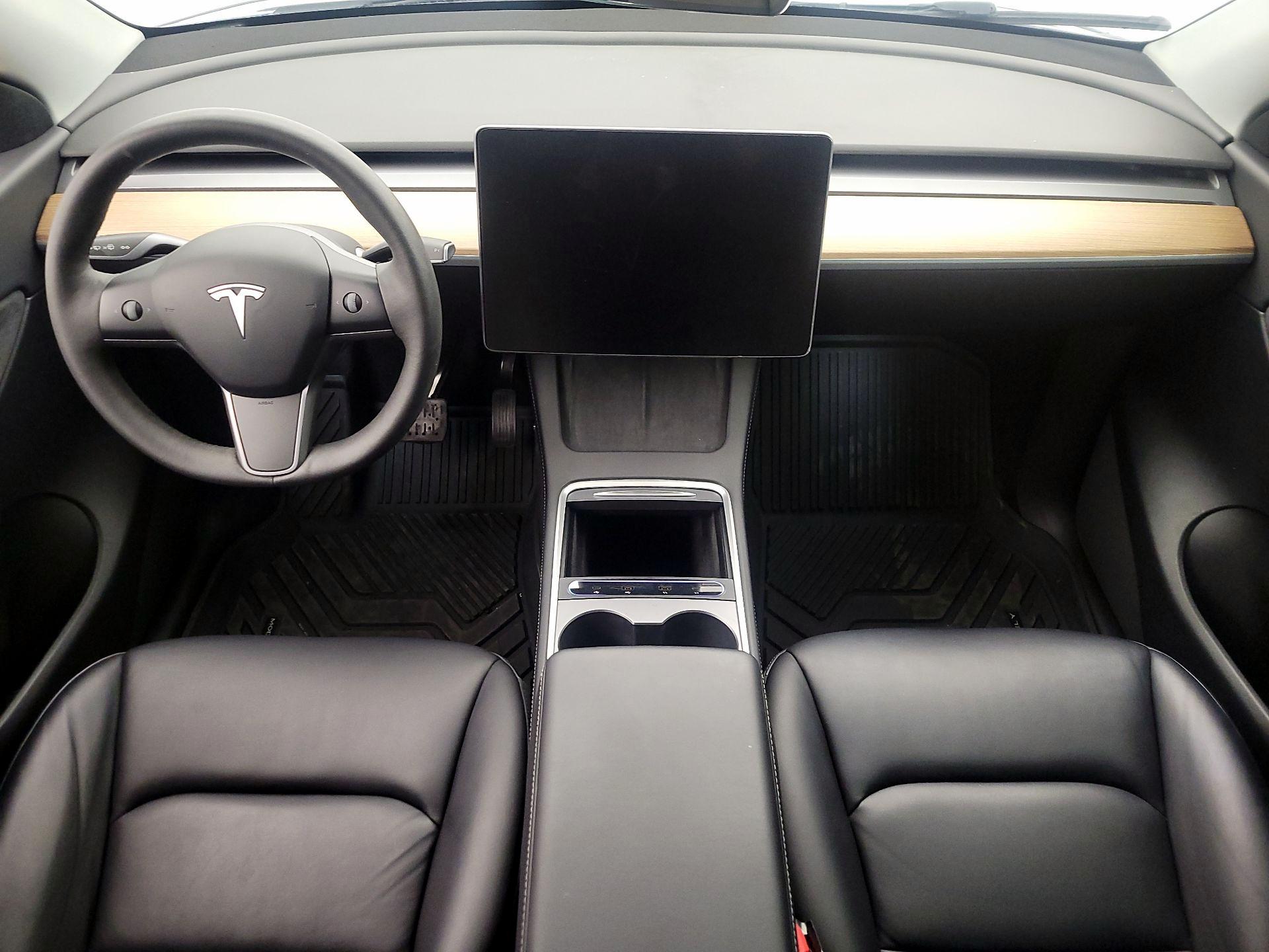 Thumbnail: 2022 Tesla Model Y - 9