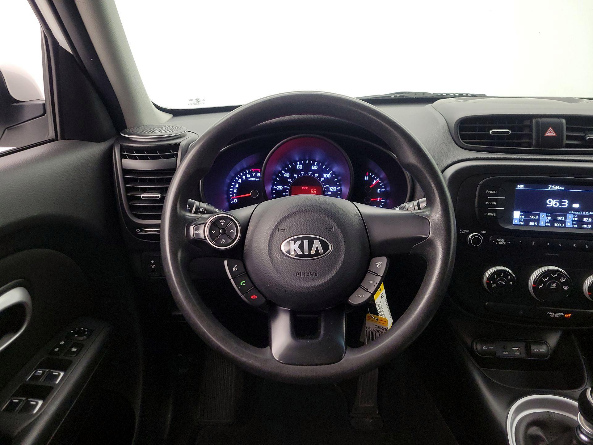 Thumbnail: 2018 Kia Soul - 10