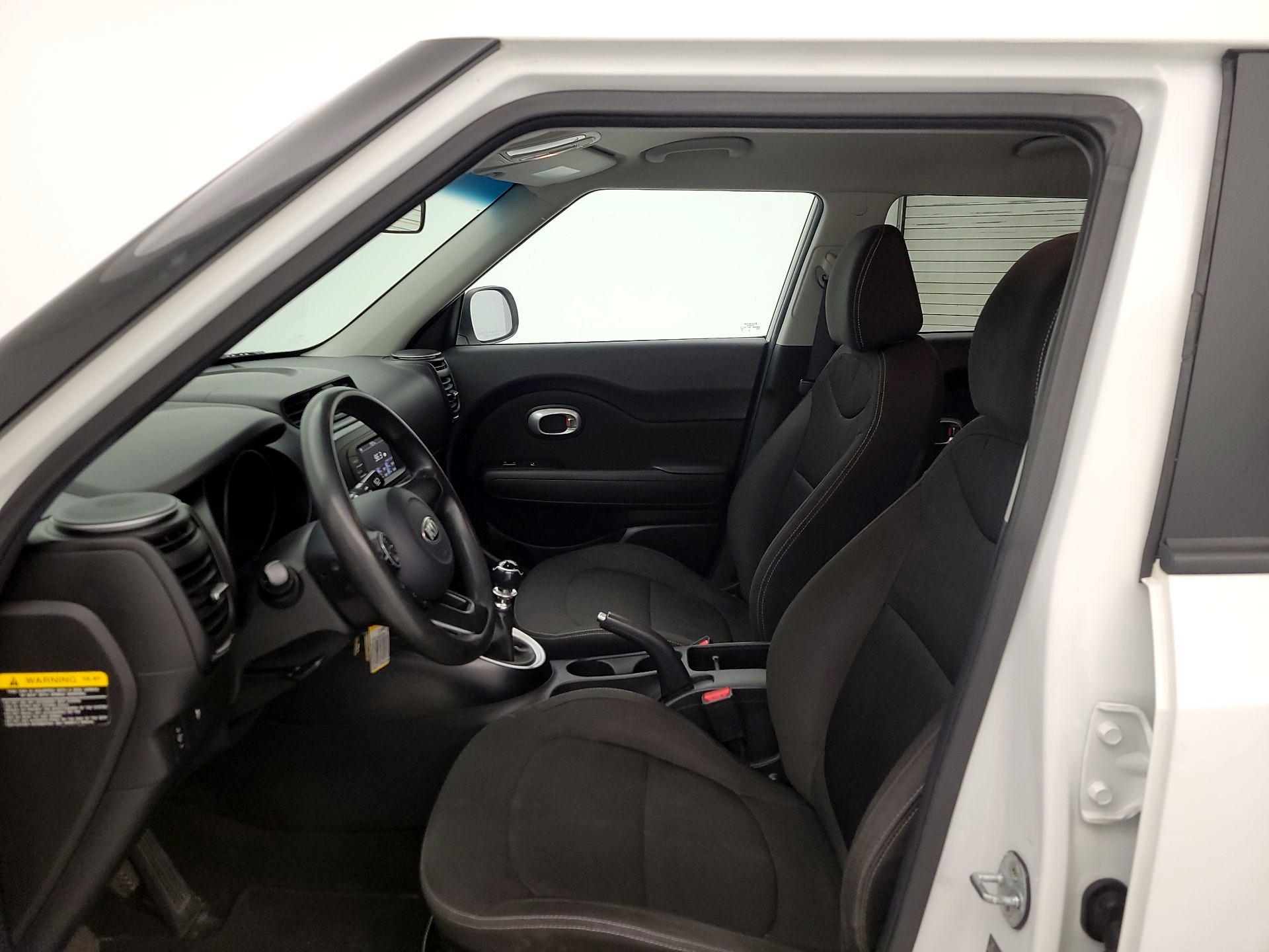 Thumbnail: 2018 Kia Soul - 11