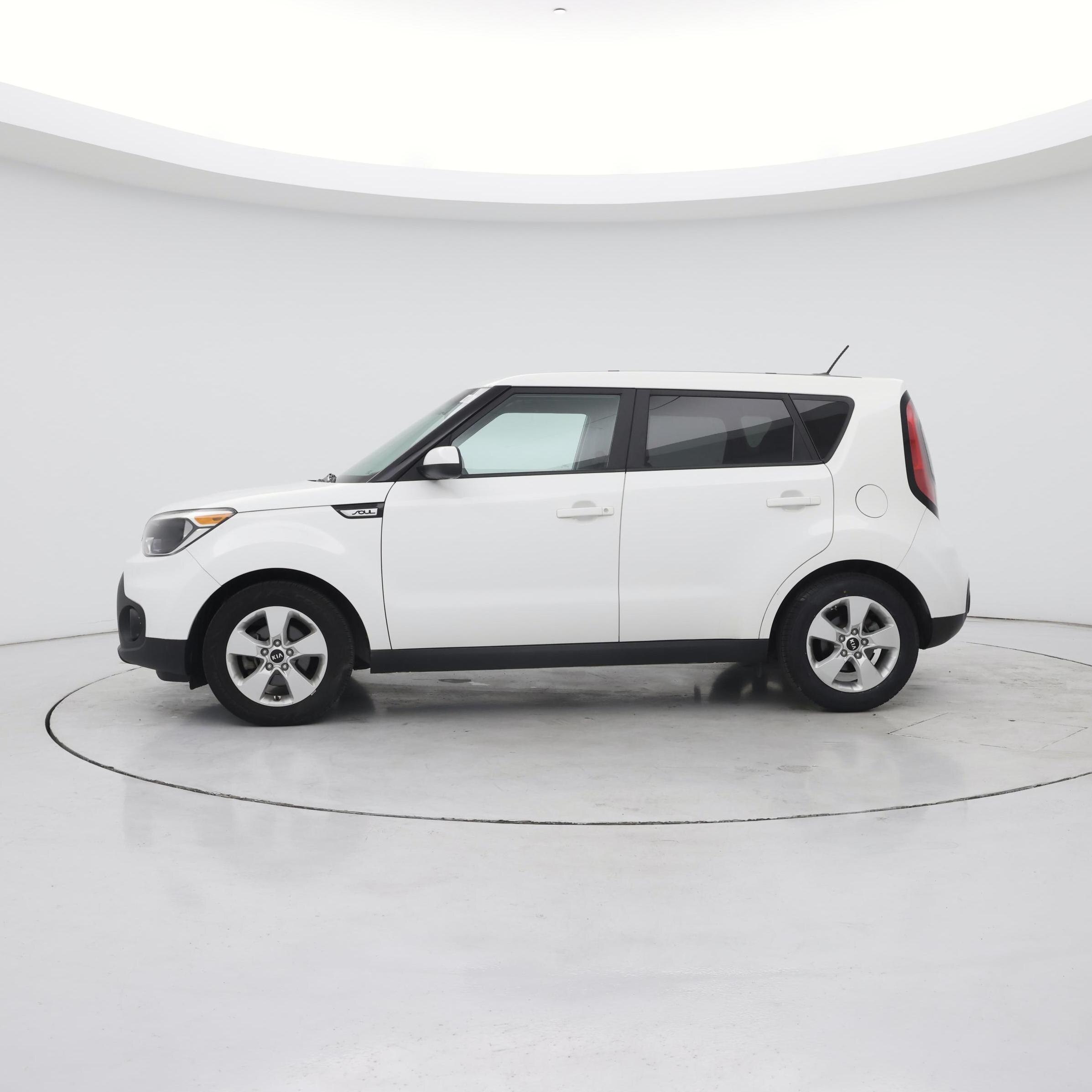 Thumbnail: 2018 Kia Soul - 3