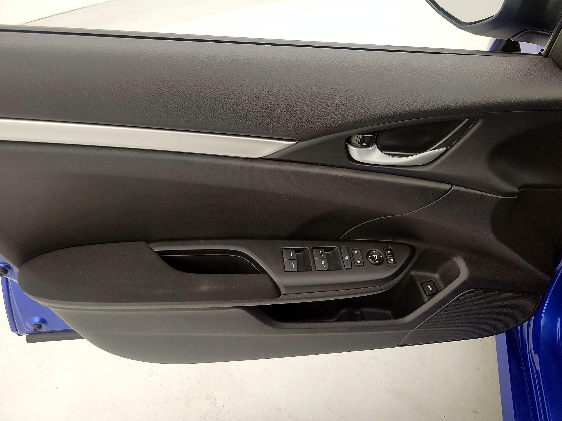 Thumbnail: 2020 Honda Civic - 12