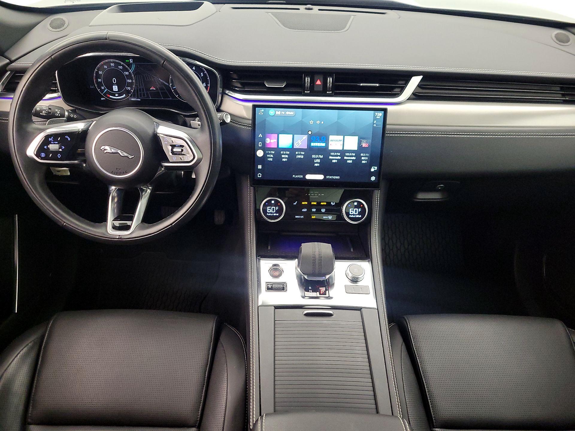 Thumbnail: 2025 Jaguar F-Pace - 9