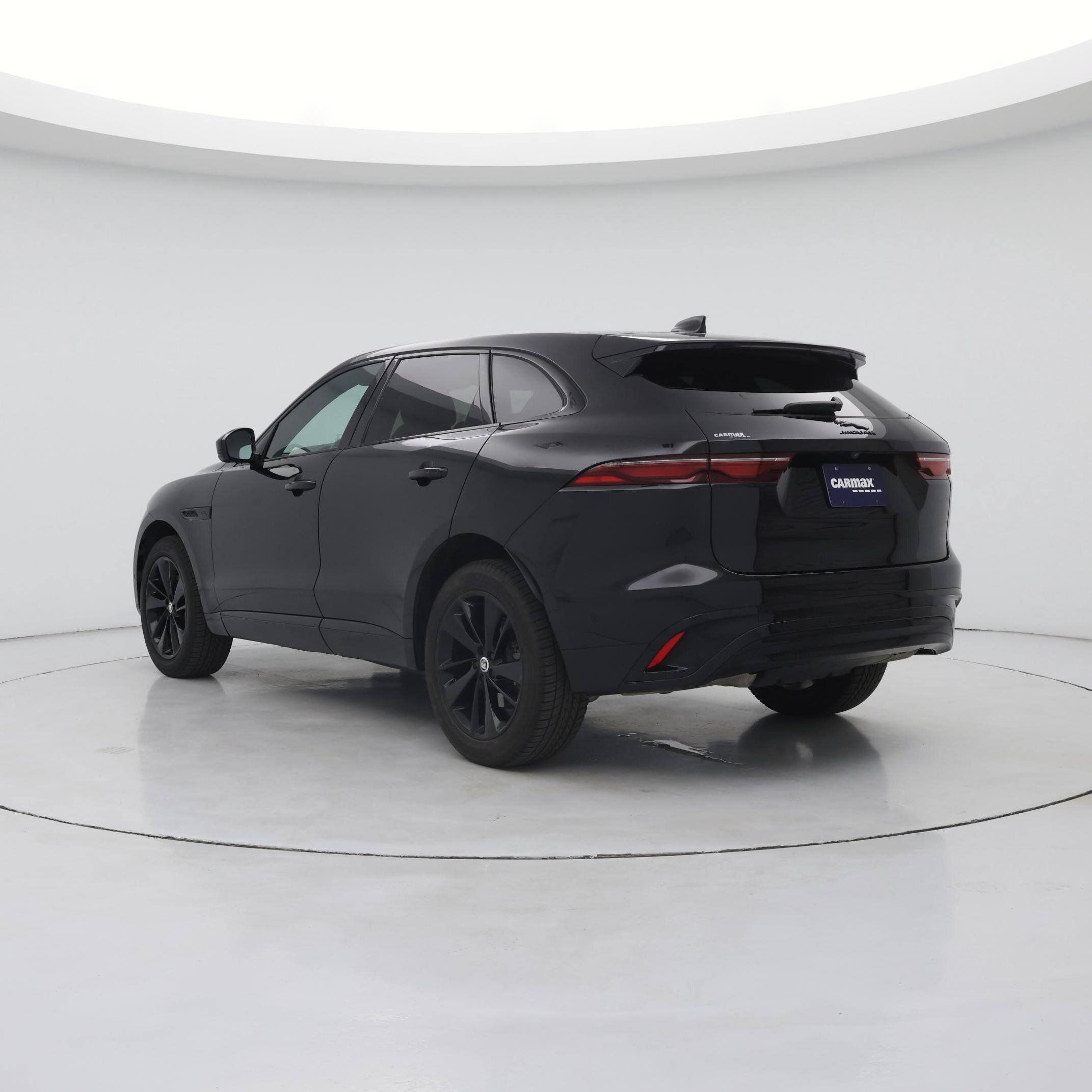 Thumbnail: 2025 Jaguar F-Pace - 2