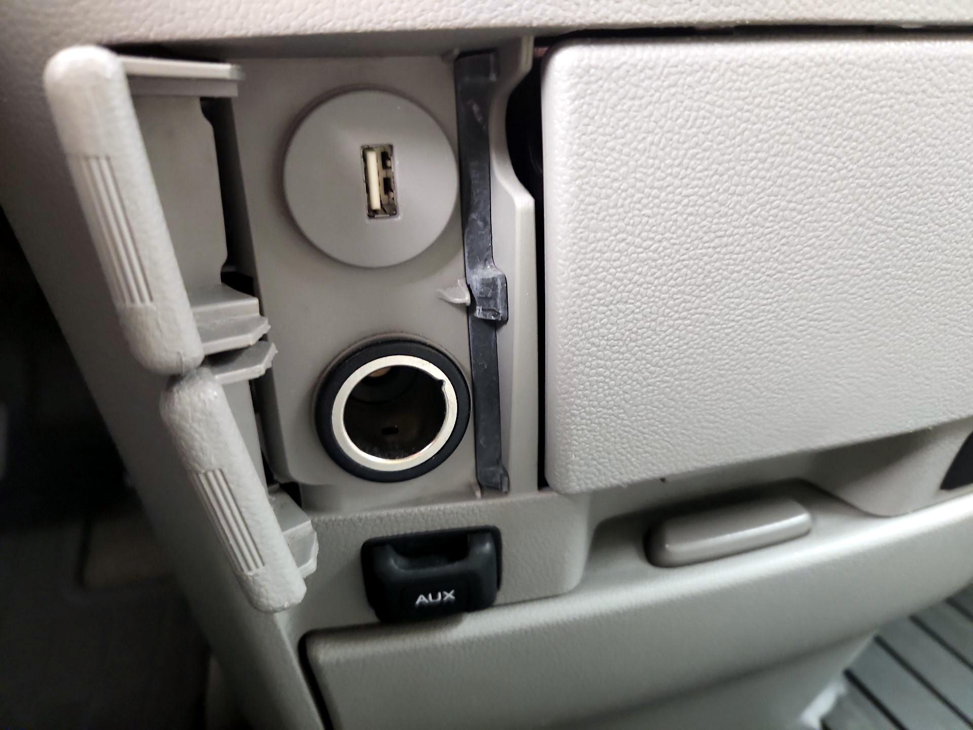 Thumbnail: 2014 Honda Odyssey - 18