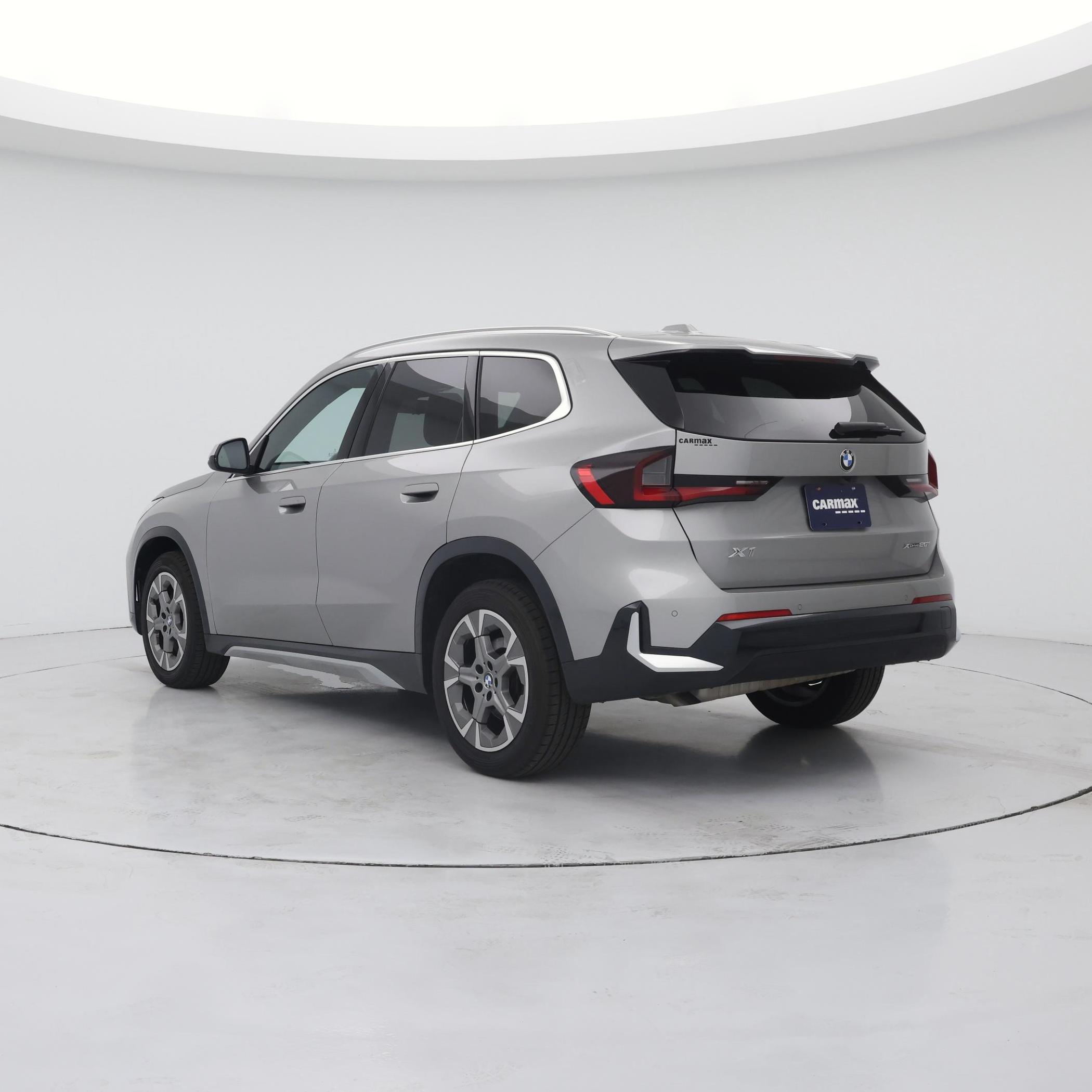 Thumbnail: 2024 BMW X1 - 2