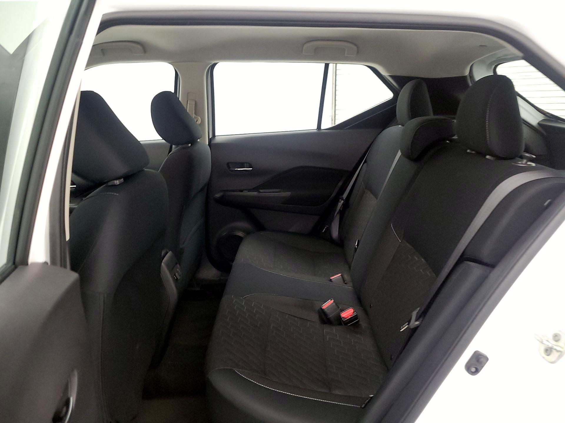 Thumbnail: 2024 Nissan Kicks - 18