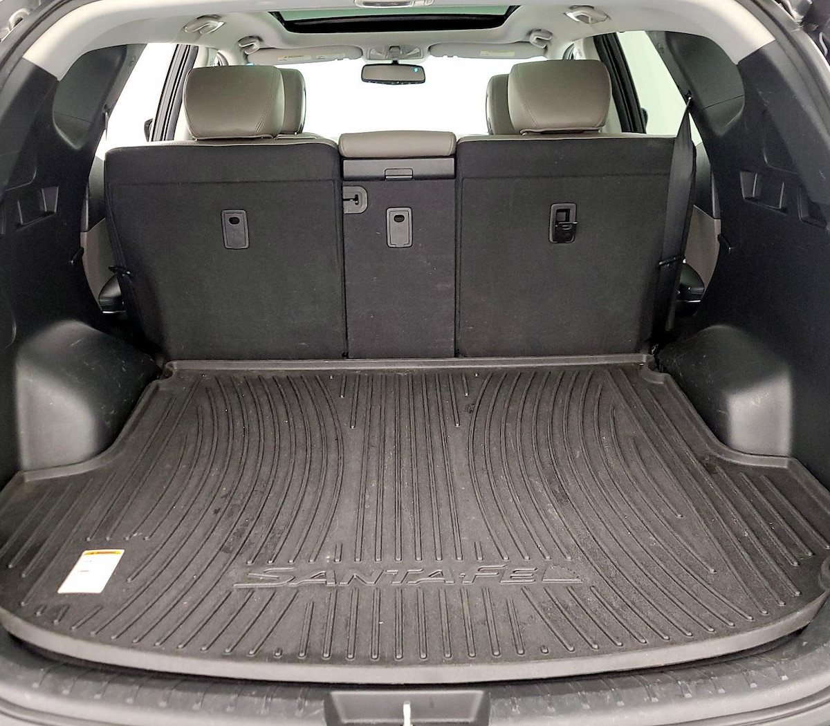 Trunk/Cargo (Seats Up)
