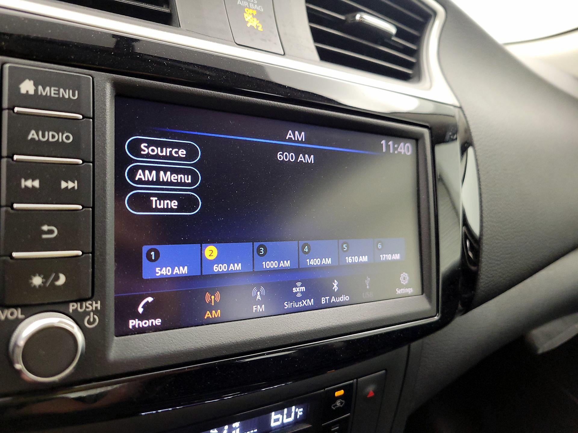 Thumbnail: 2019 Nissan Sentra - 15