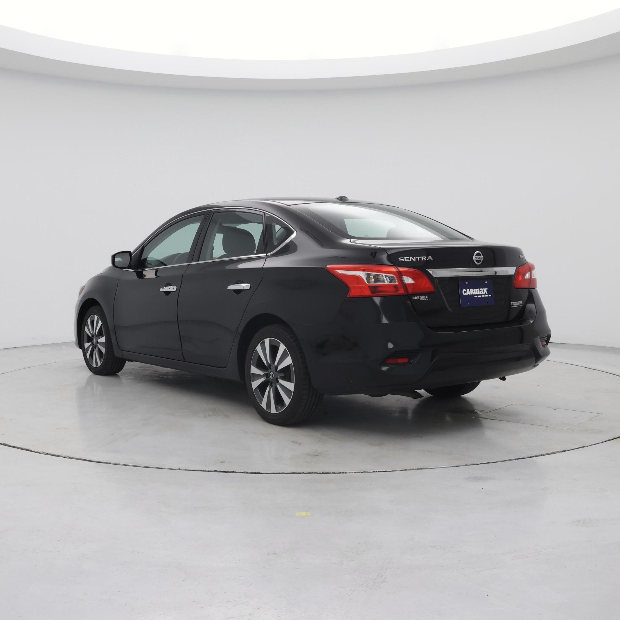 Thumbnail: 2019 Nissan Sentra - 2