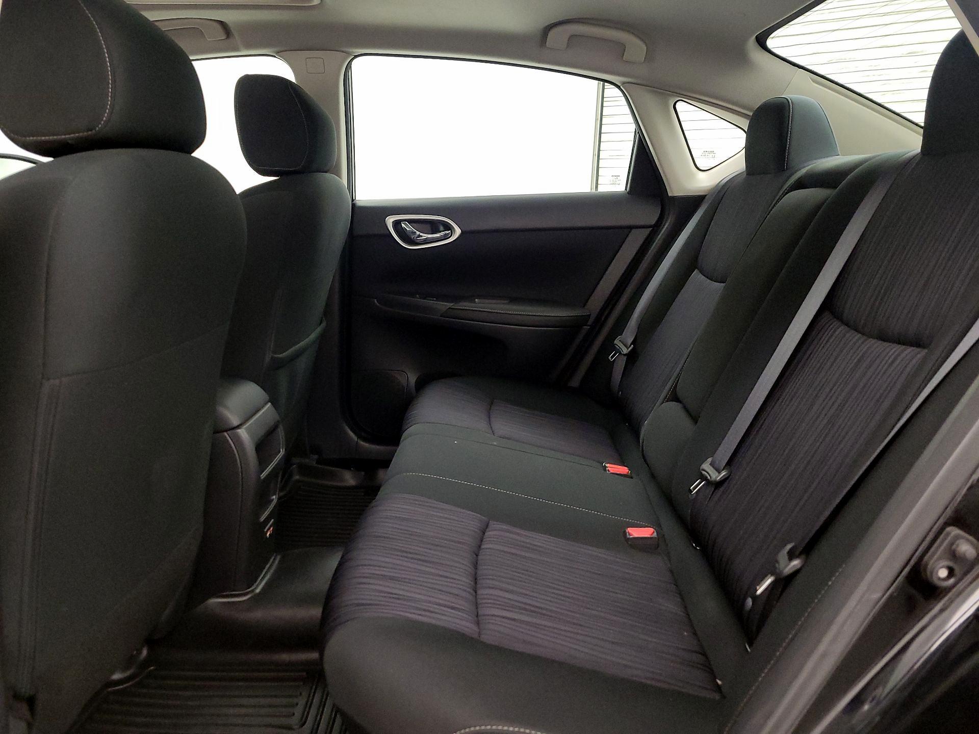 Thumbnail: 2019 Nissan Sentra - 20