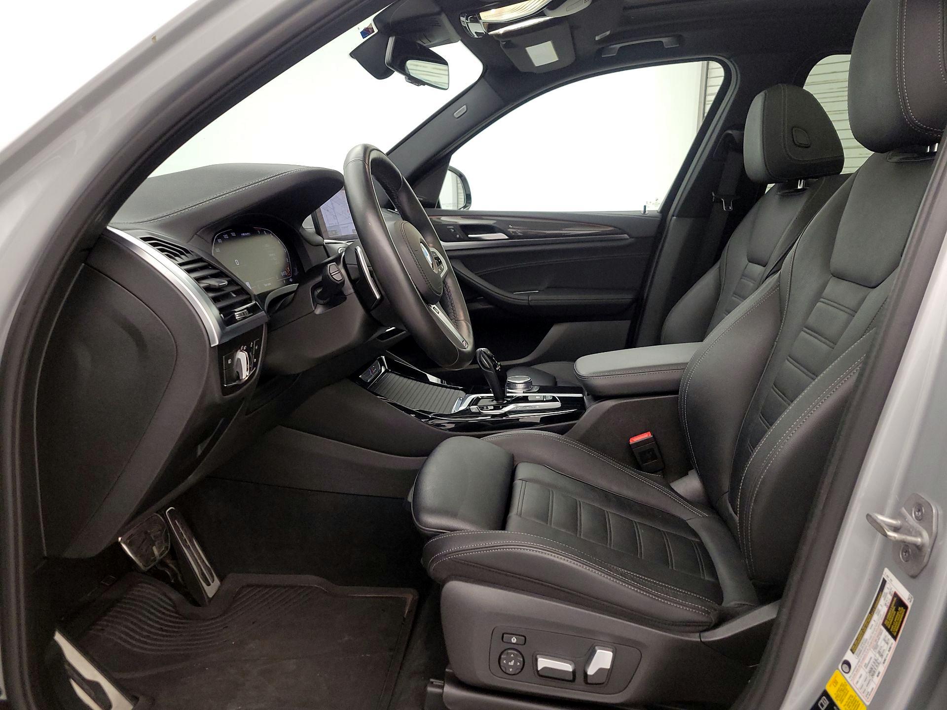 Thumbnail: 2021 BMW X3 - 11