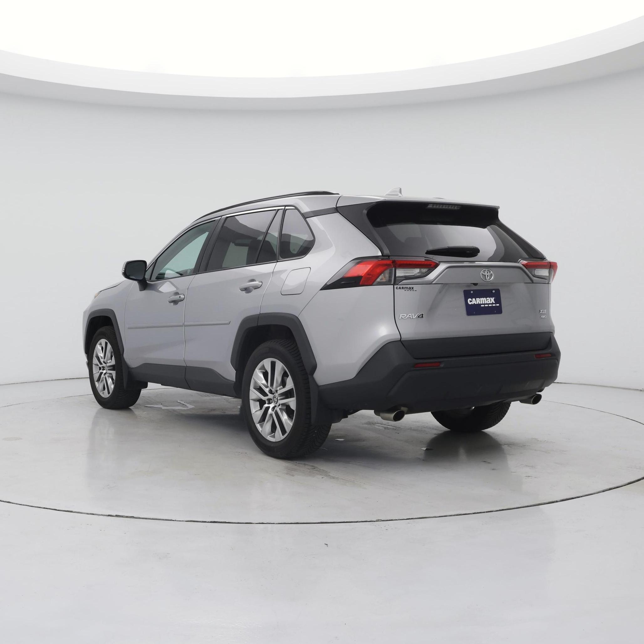 Thumbnail: 2021 Toyota RAV4 - 2