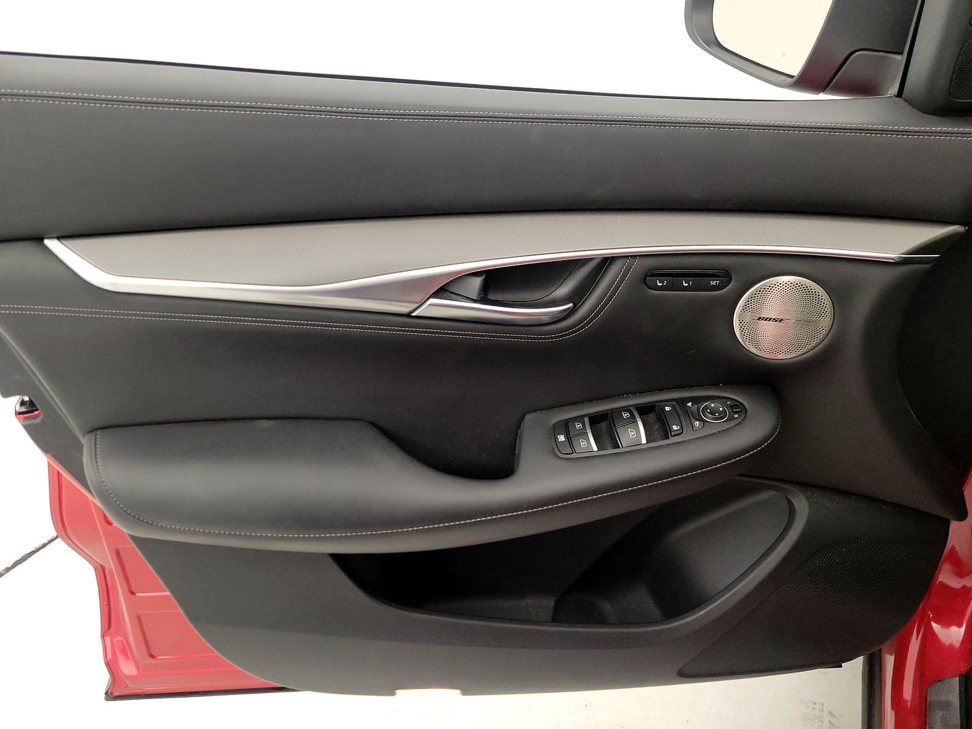 Thumbnail: 2023 INFINITI QX55 - 12