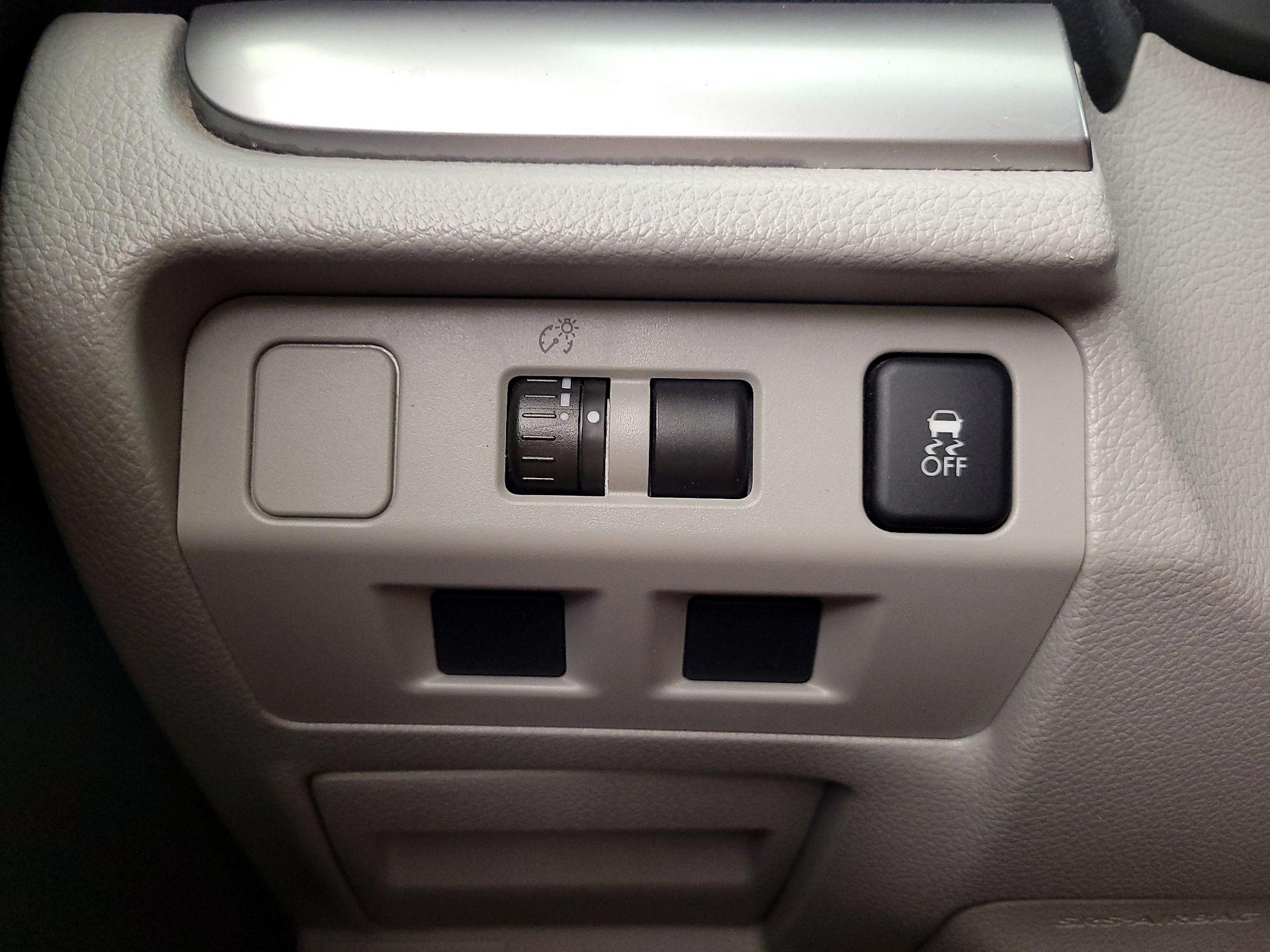 Thumbnail: 2015 Subaru Forester - 13