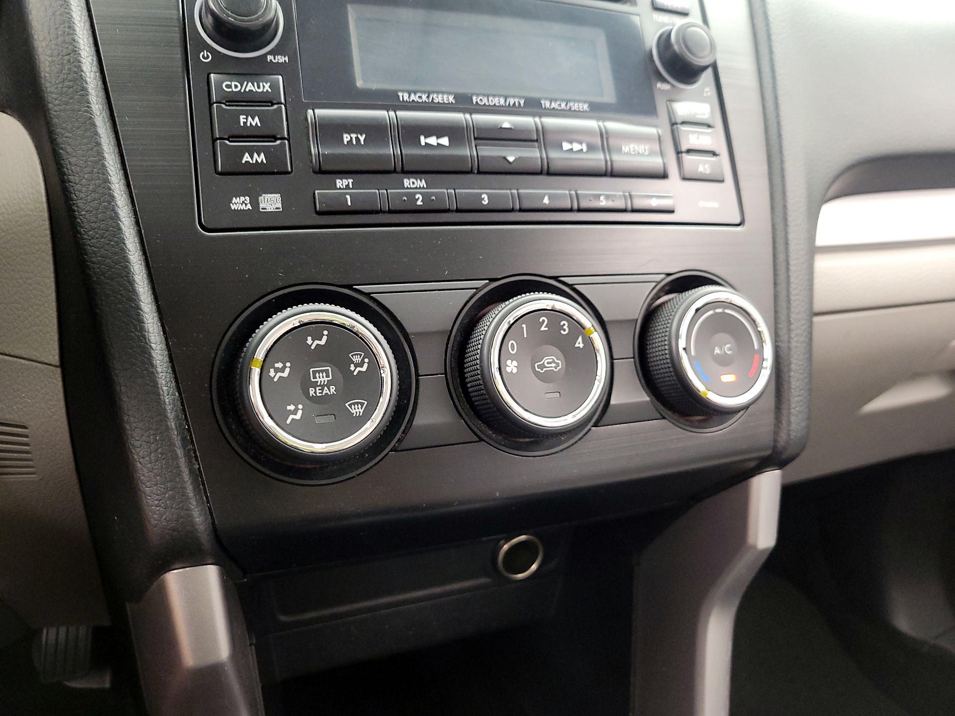 Thumbnail: 2015 Subaru Forester - 16