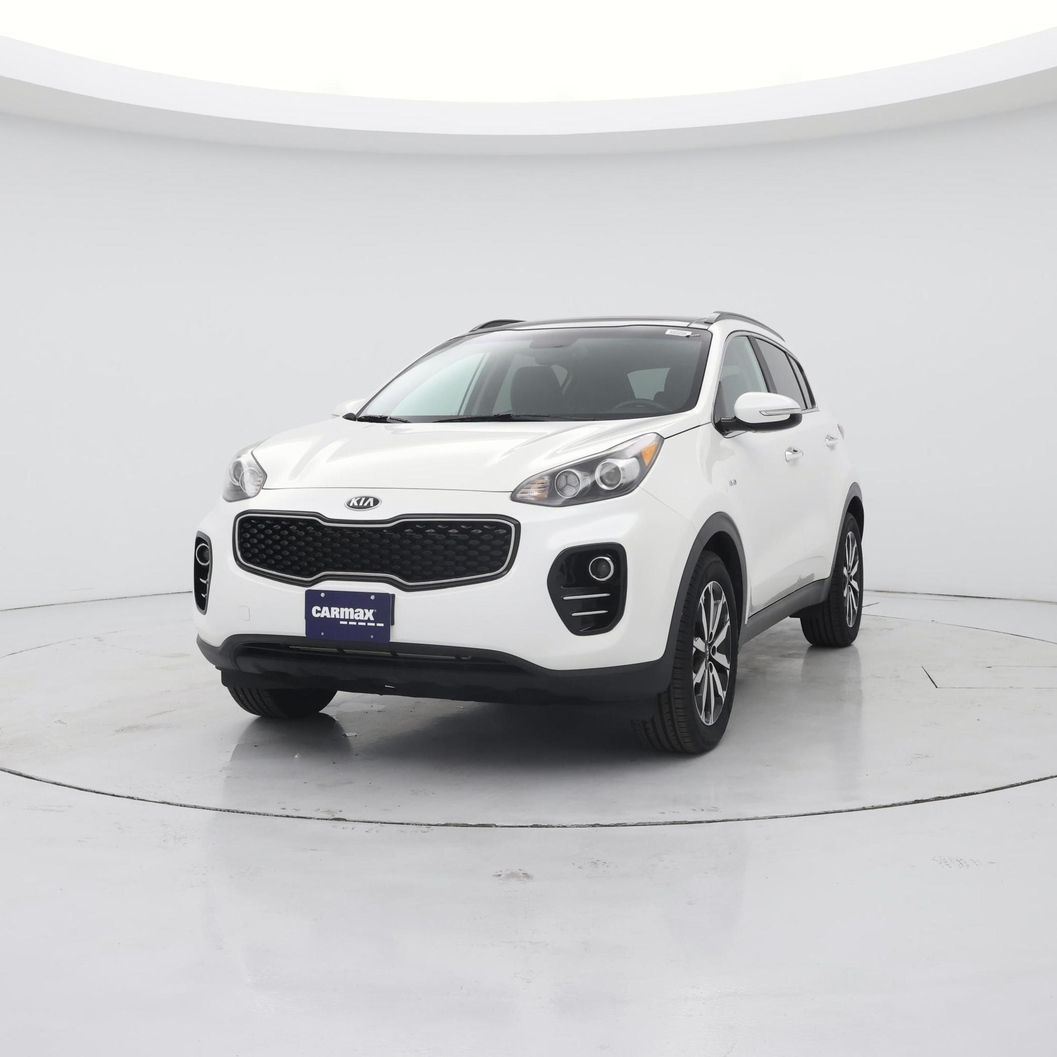 Thumbnail: 2019 Kia Sportage - 4