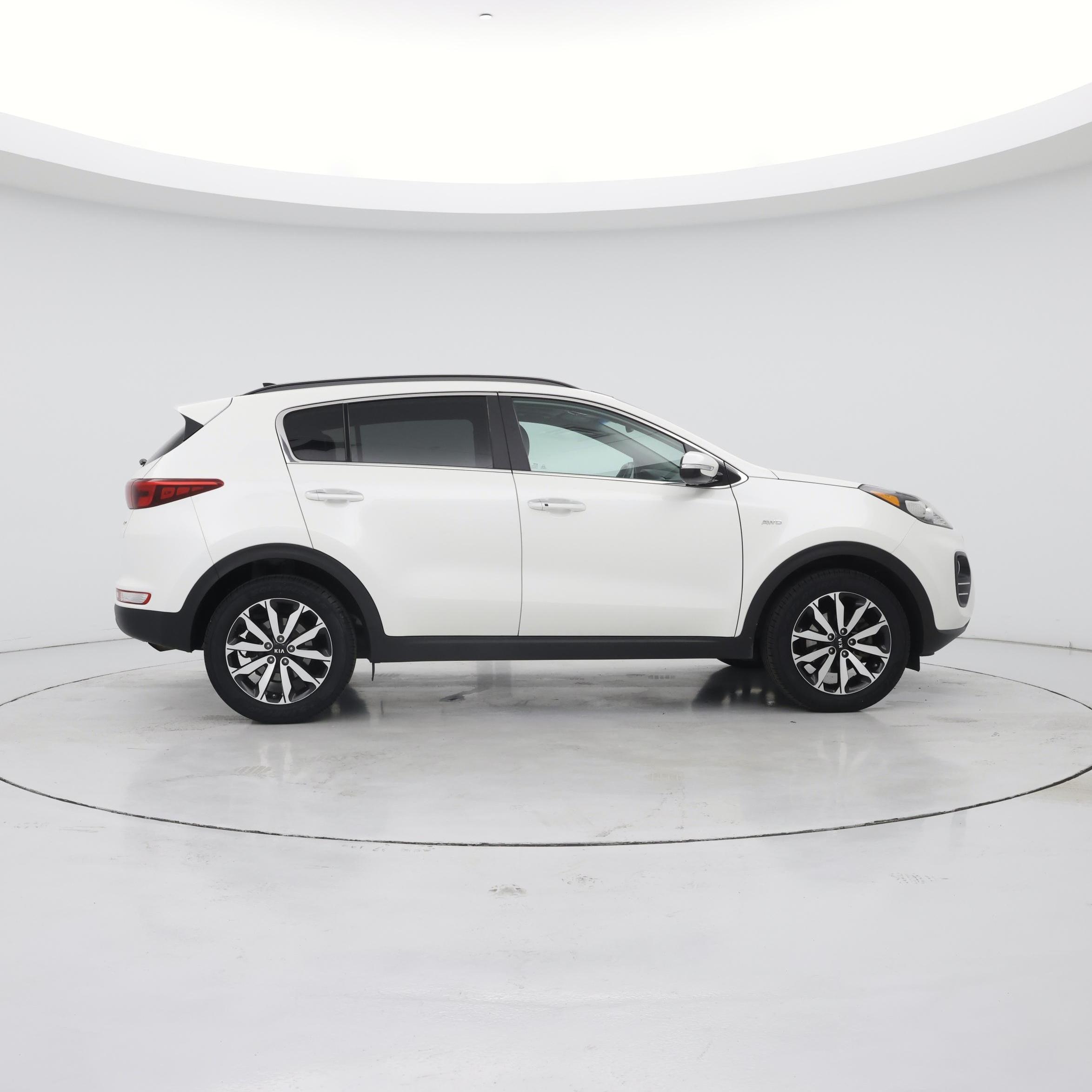 Thumbnail: 2019 Kia Sportage - 7