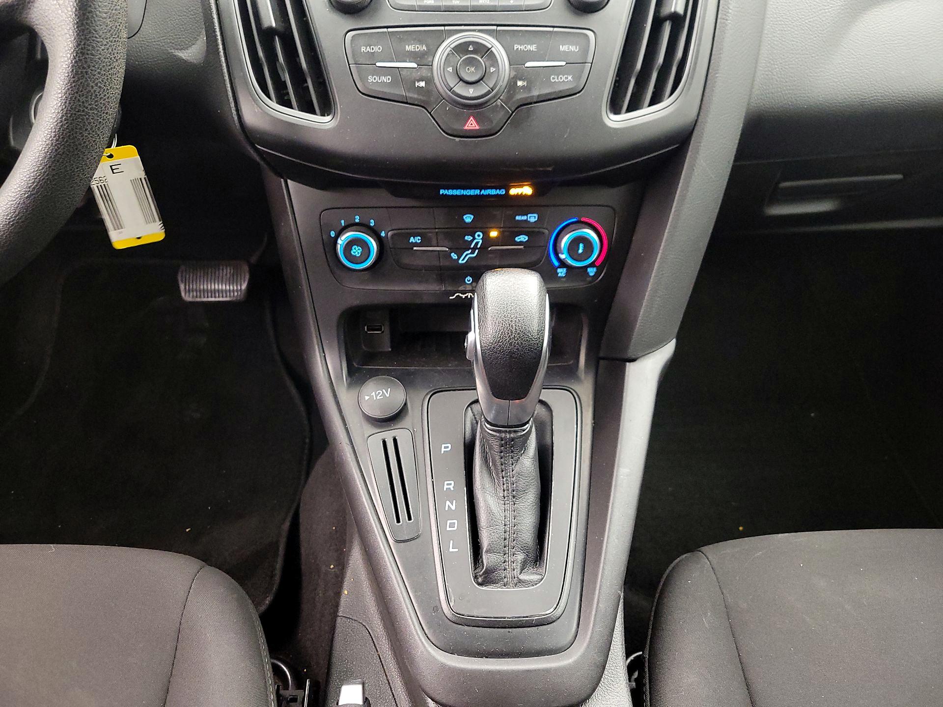 Thumbnail: 2018 Ford Focus - 17