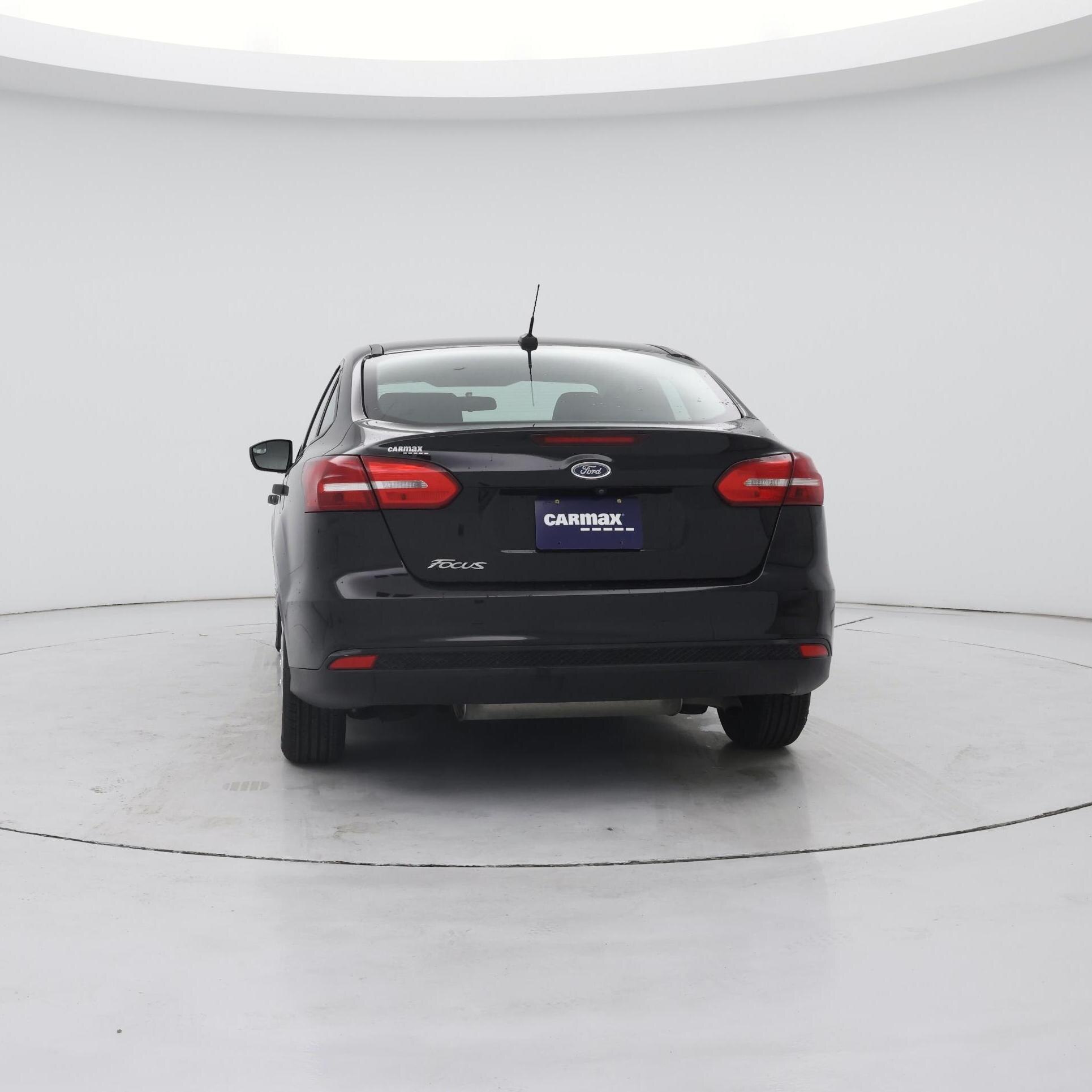 Thumbnail: 2018 Ford Focus - 6