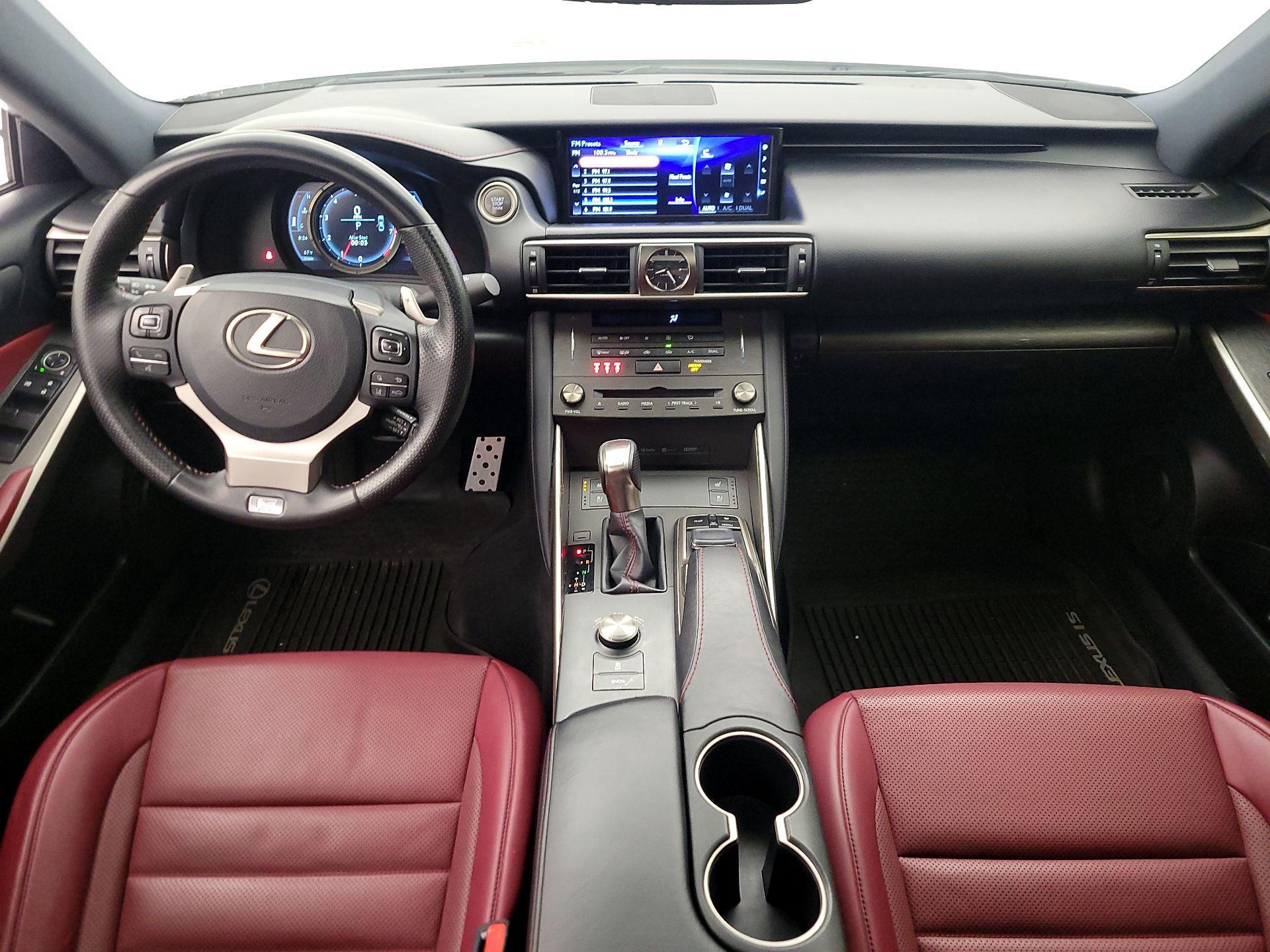 Thumbnail: 2019 Lexus IS - 9