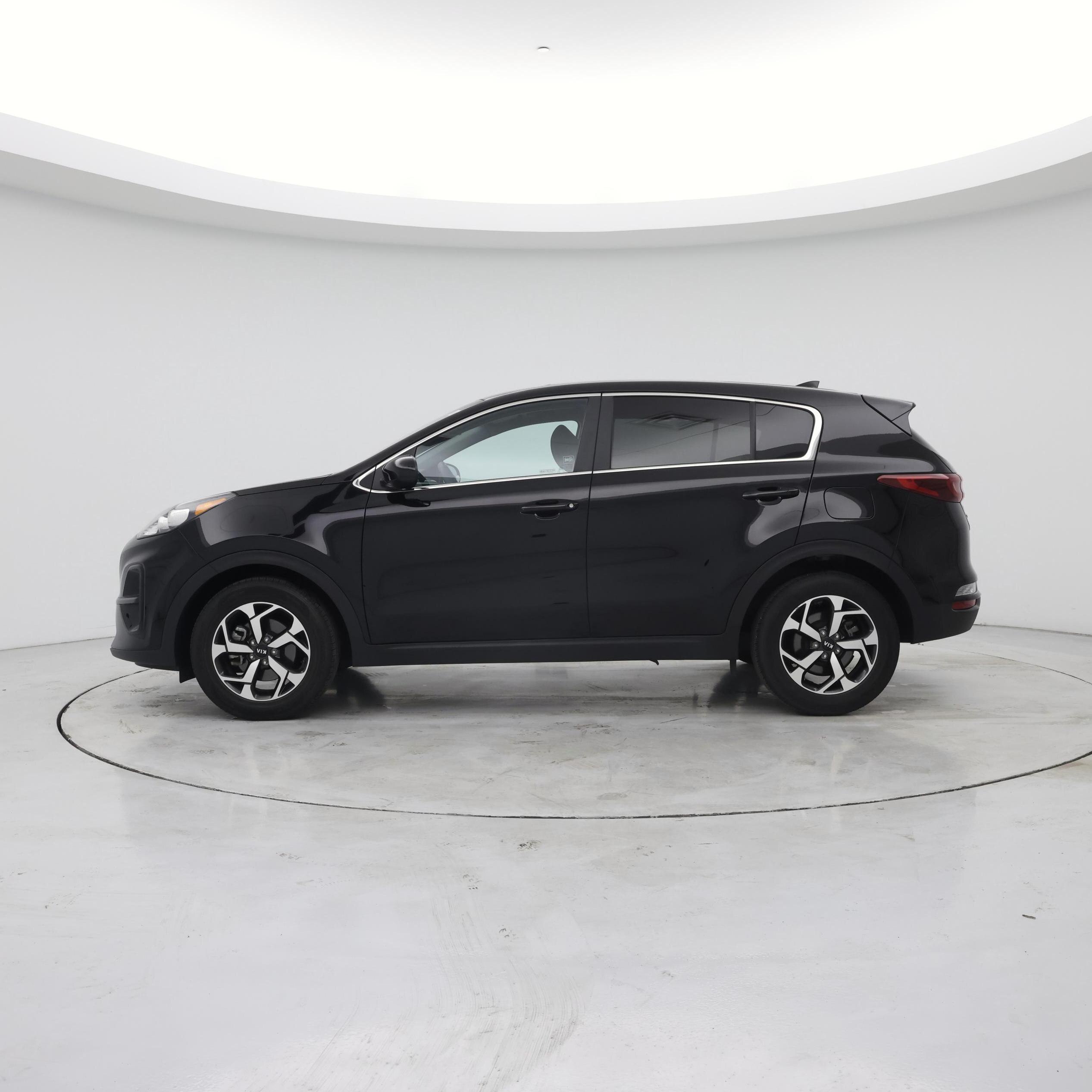 Thumbnail: 2021 Kia Sportage - 3