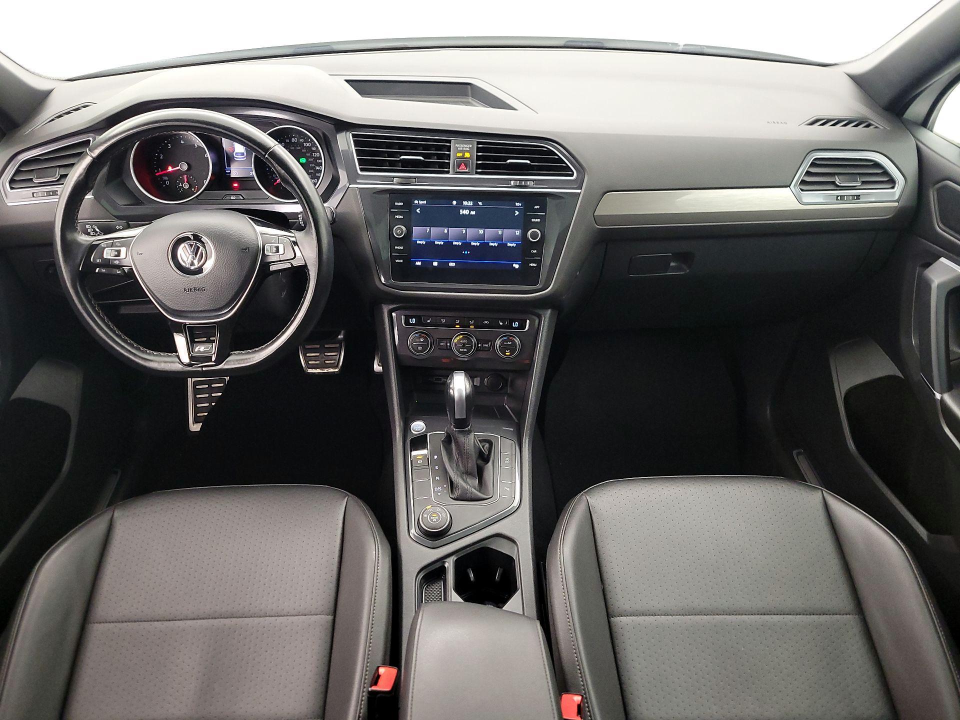 Thumbnail: 2020 Volkswagen Tiguan - 9