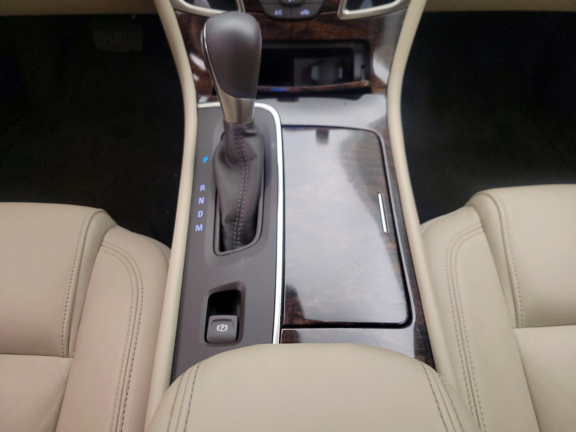Thumbnail: 2016 Buick LaCrosse - 17