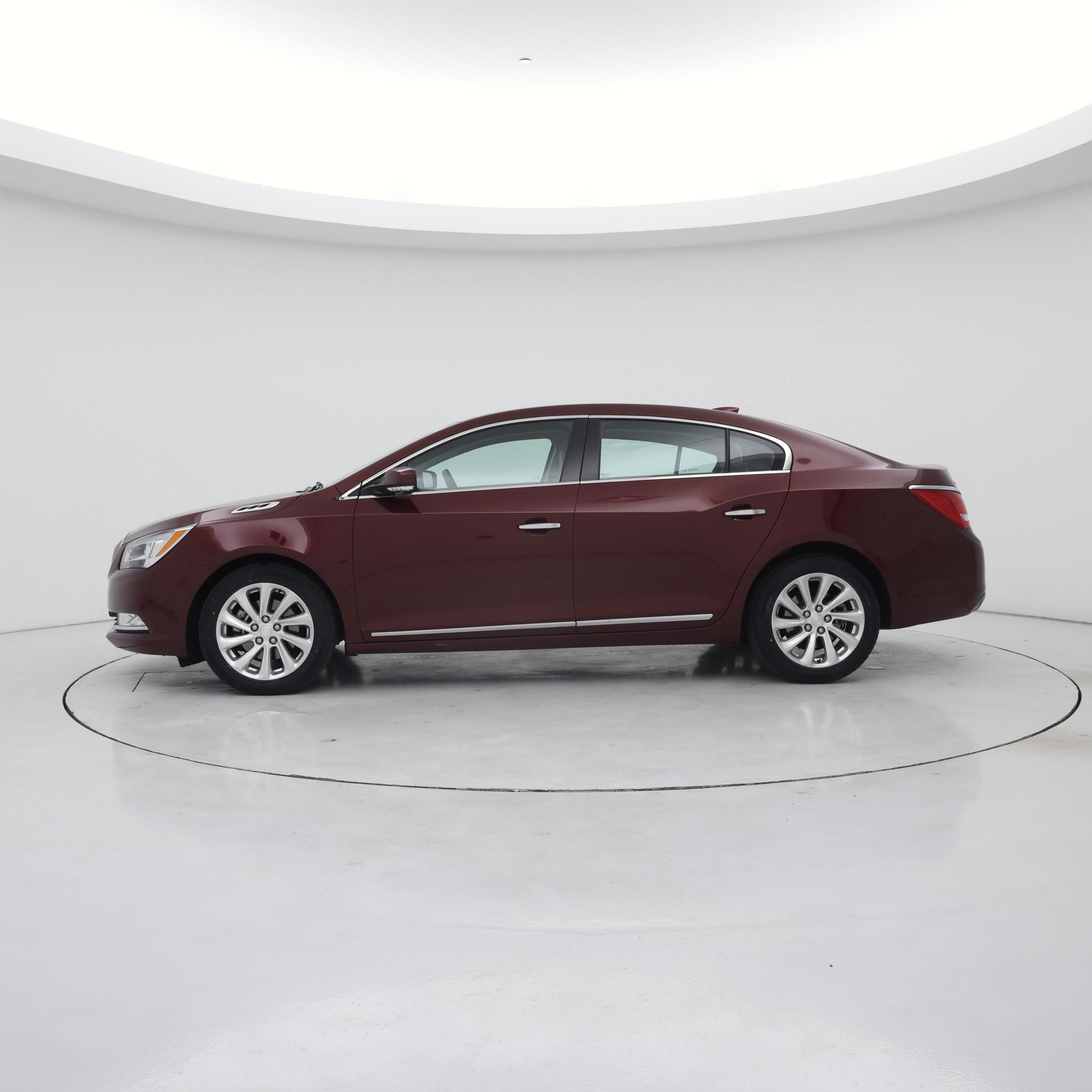 Thumbnail: 2016 Buick LaCrosse - 3