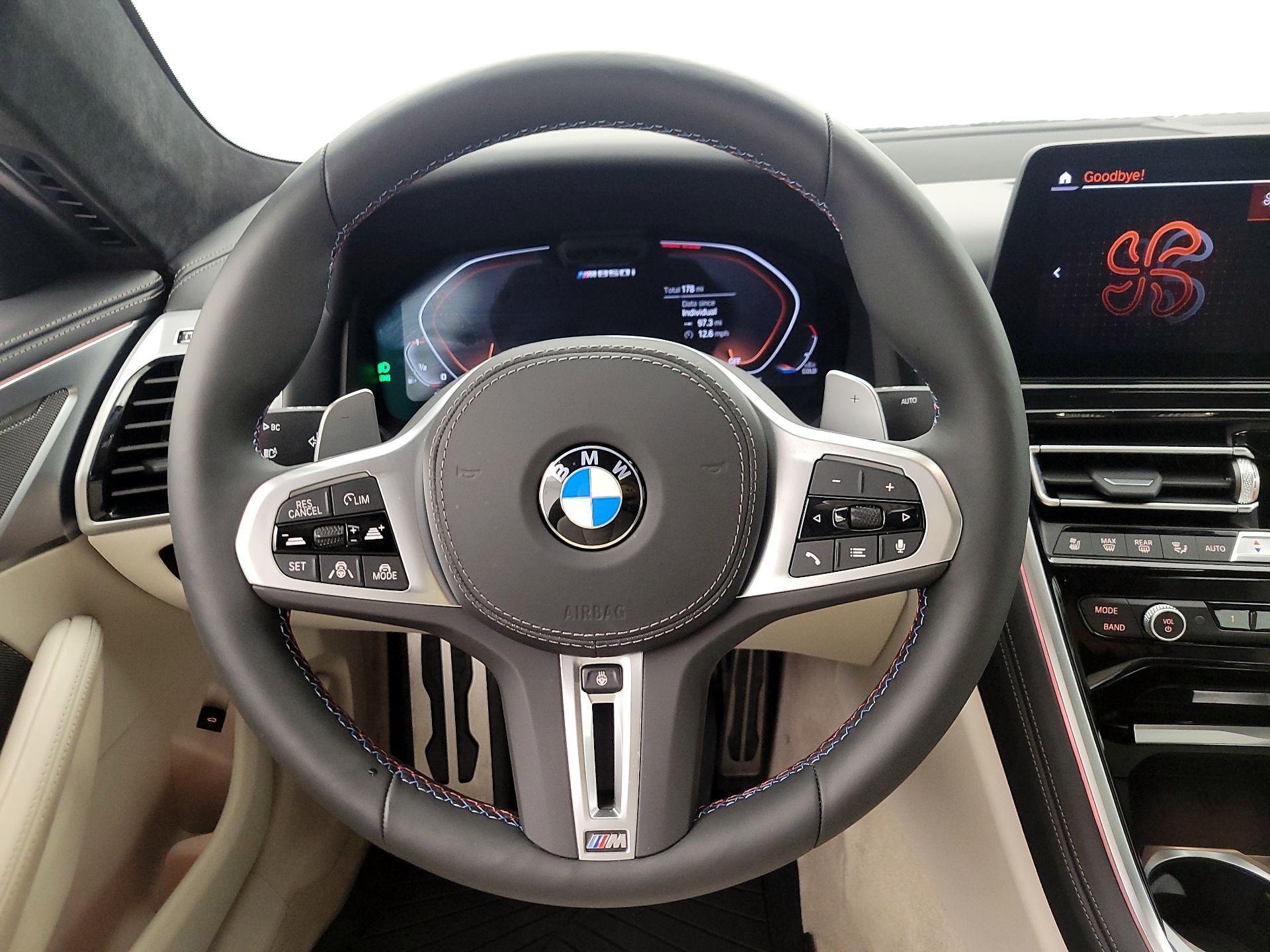 Thumbnail: 2026 BMW 8 Series - 10