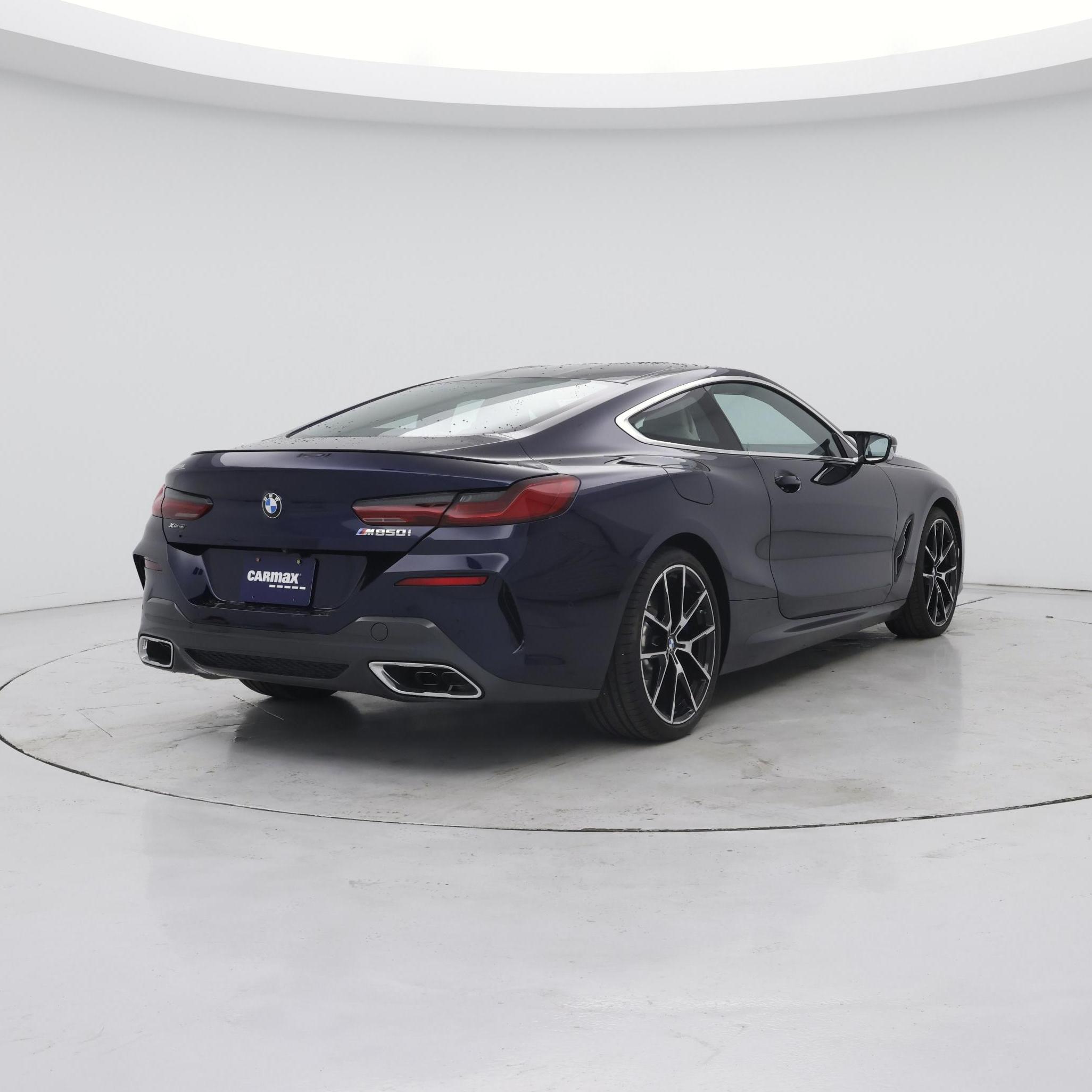 Thumbnail: 2026 BMW 8 Series - 8