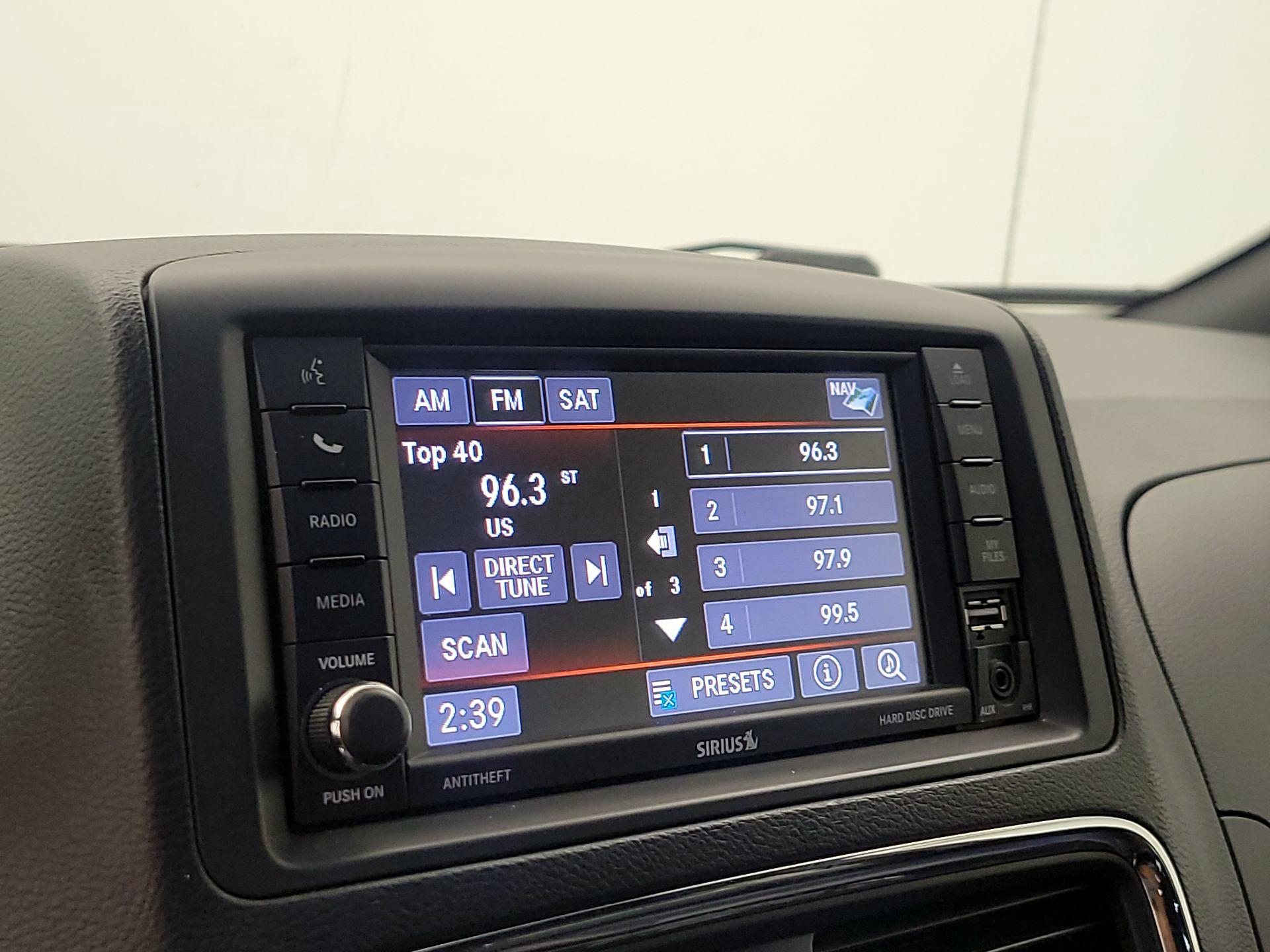 Thumbnail: 2019 Dodge Grand Caravan - 15