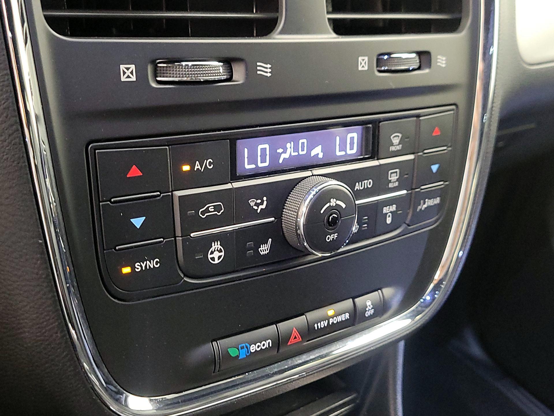 Thumbnail: 2019 Dodge Grand Caravan - 16