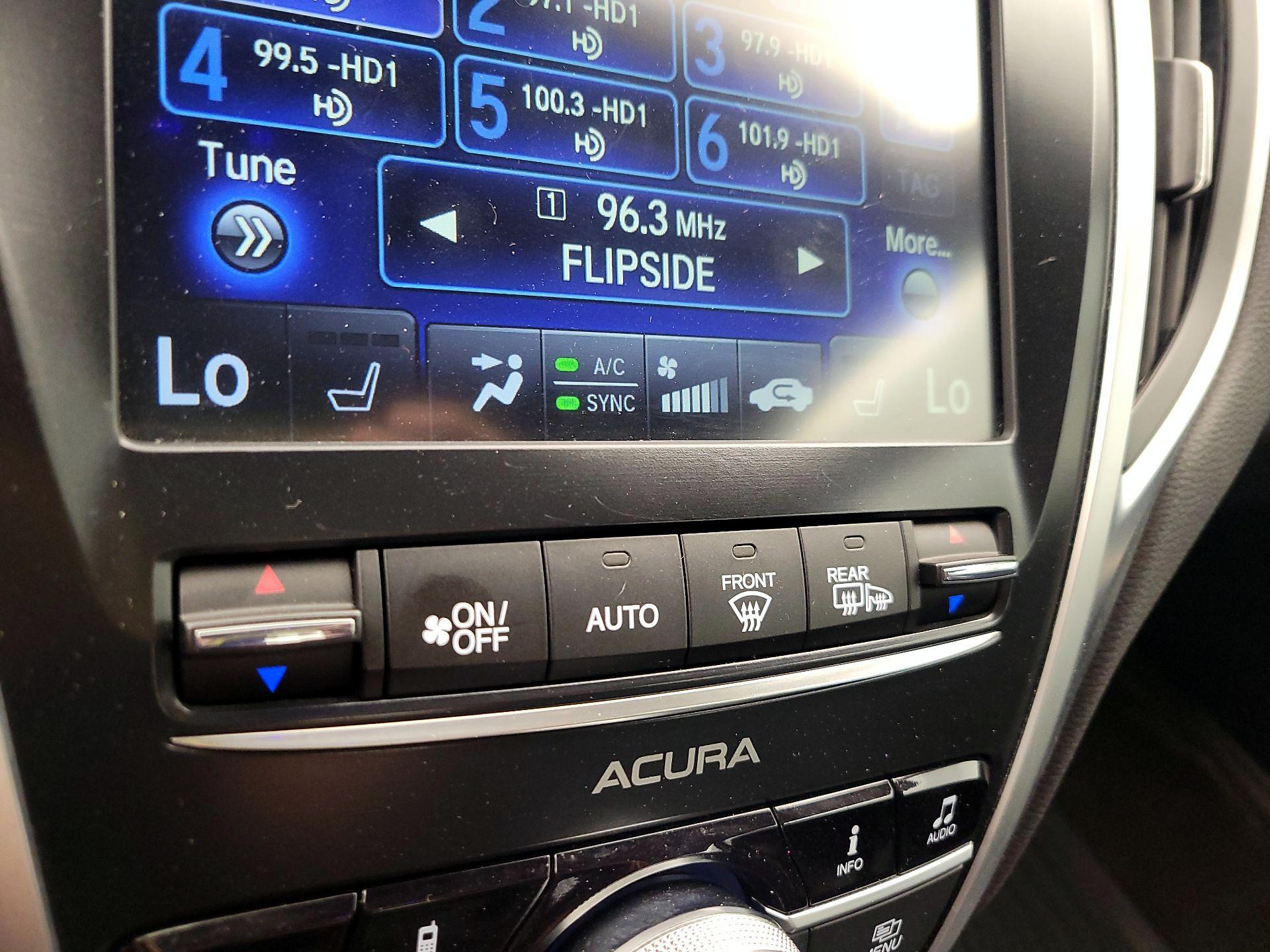 Thumbnail: 2015 Acura TLX - 17