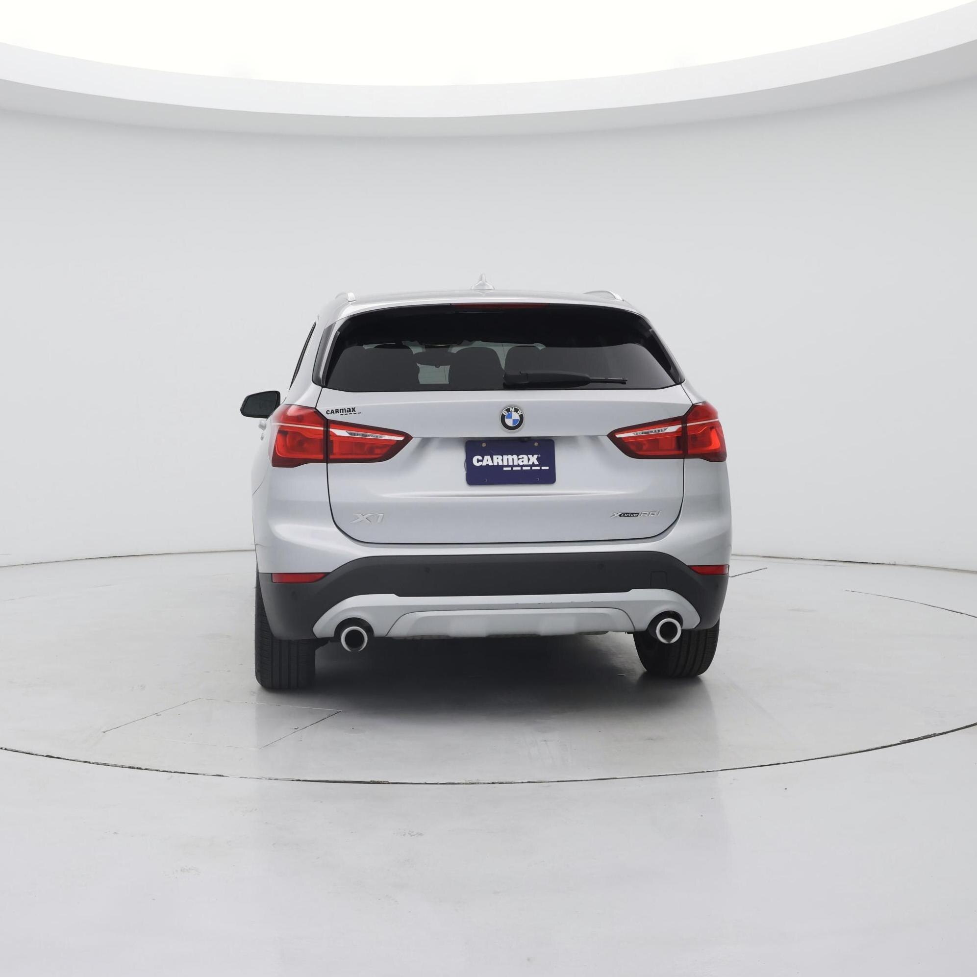 Thumbnail: 2021 BMW X1 - 6
