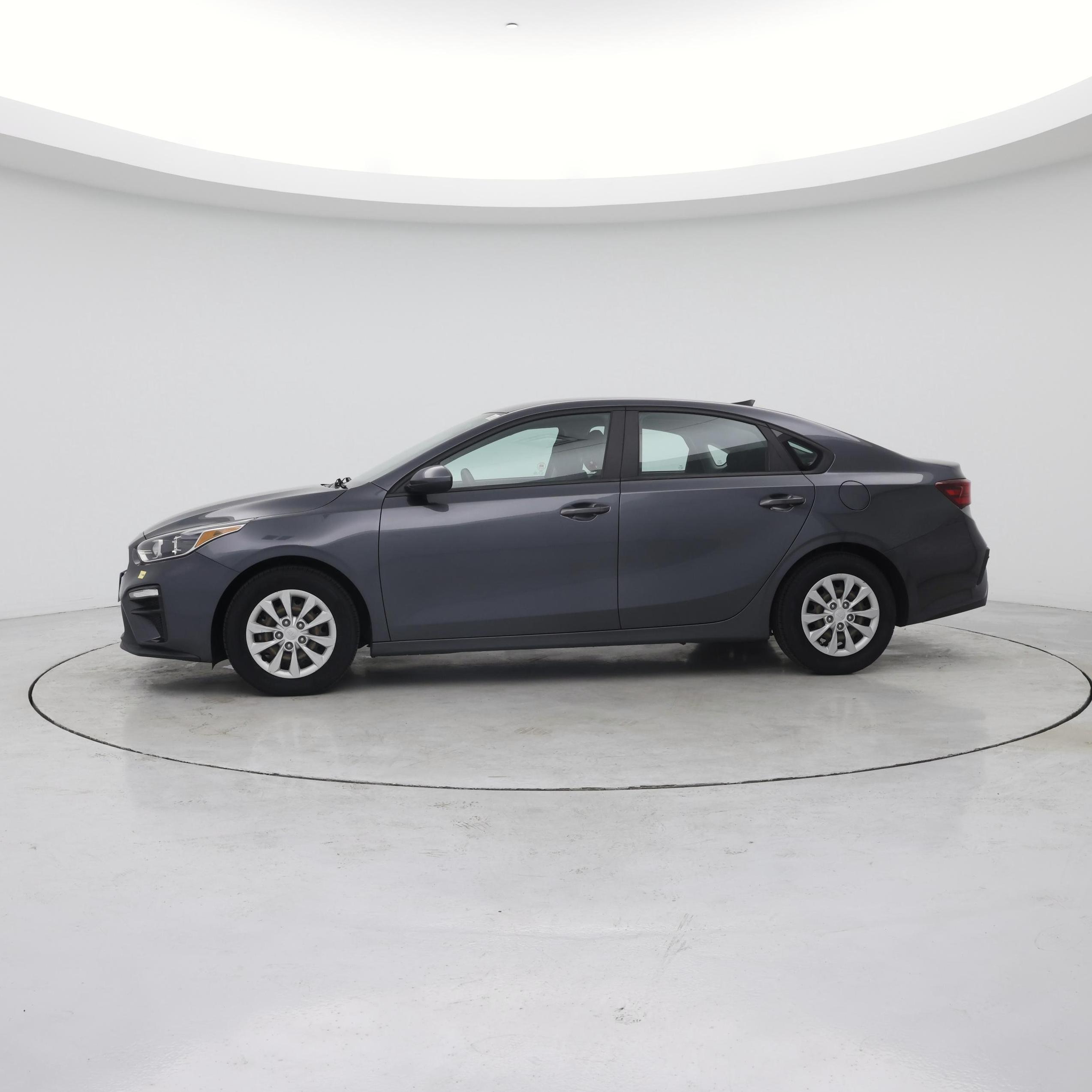 Thumbnail: 2021 Kia Forte - 3