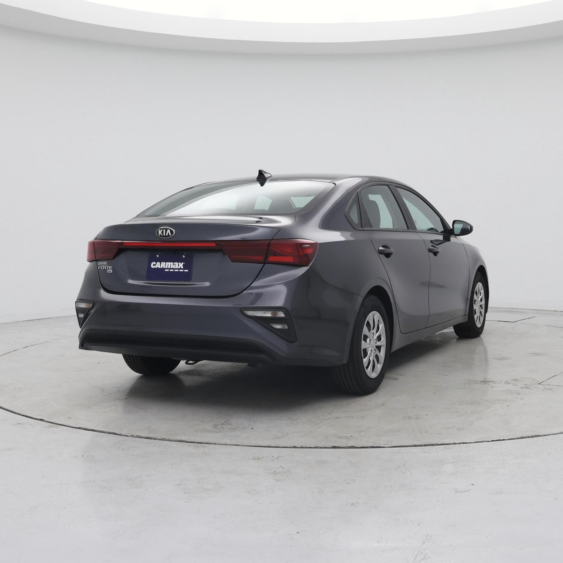 Thumbnail: 2021 Kia Forte - 8
